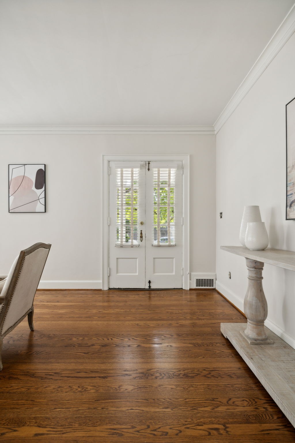 102 Lauderdale Rd Unit: A