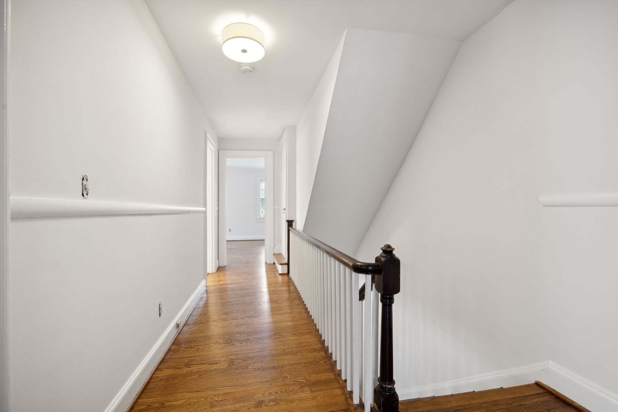 102 Lauderdale Rd Unit: A