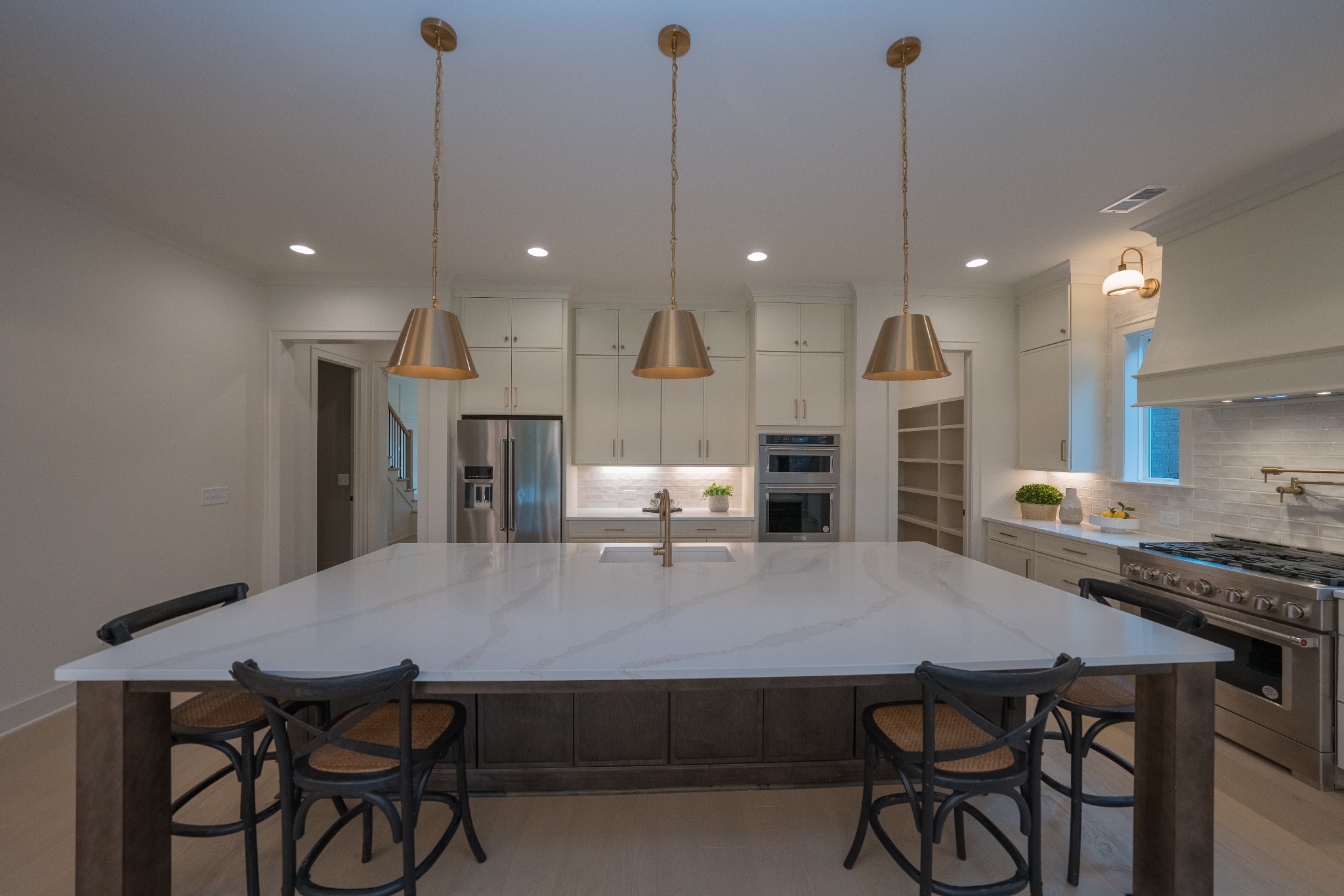 391 Stephens Valley Blvd