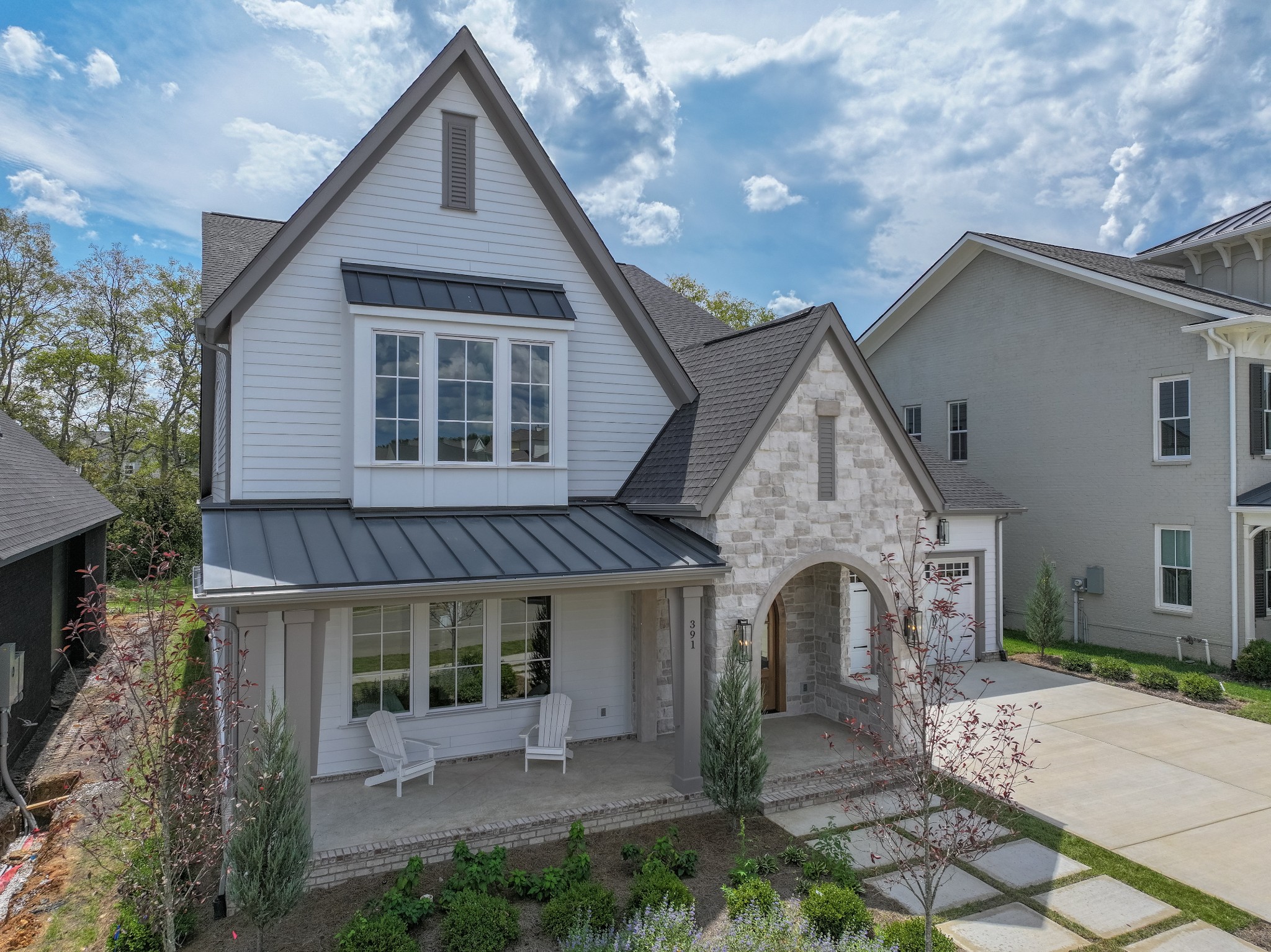 391 Stephens Valley Blvd