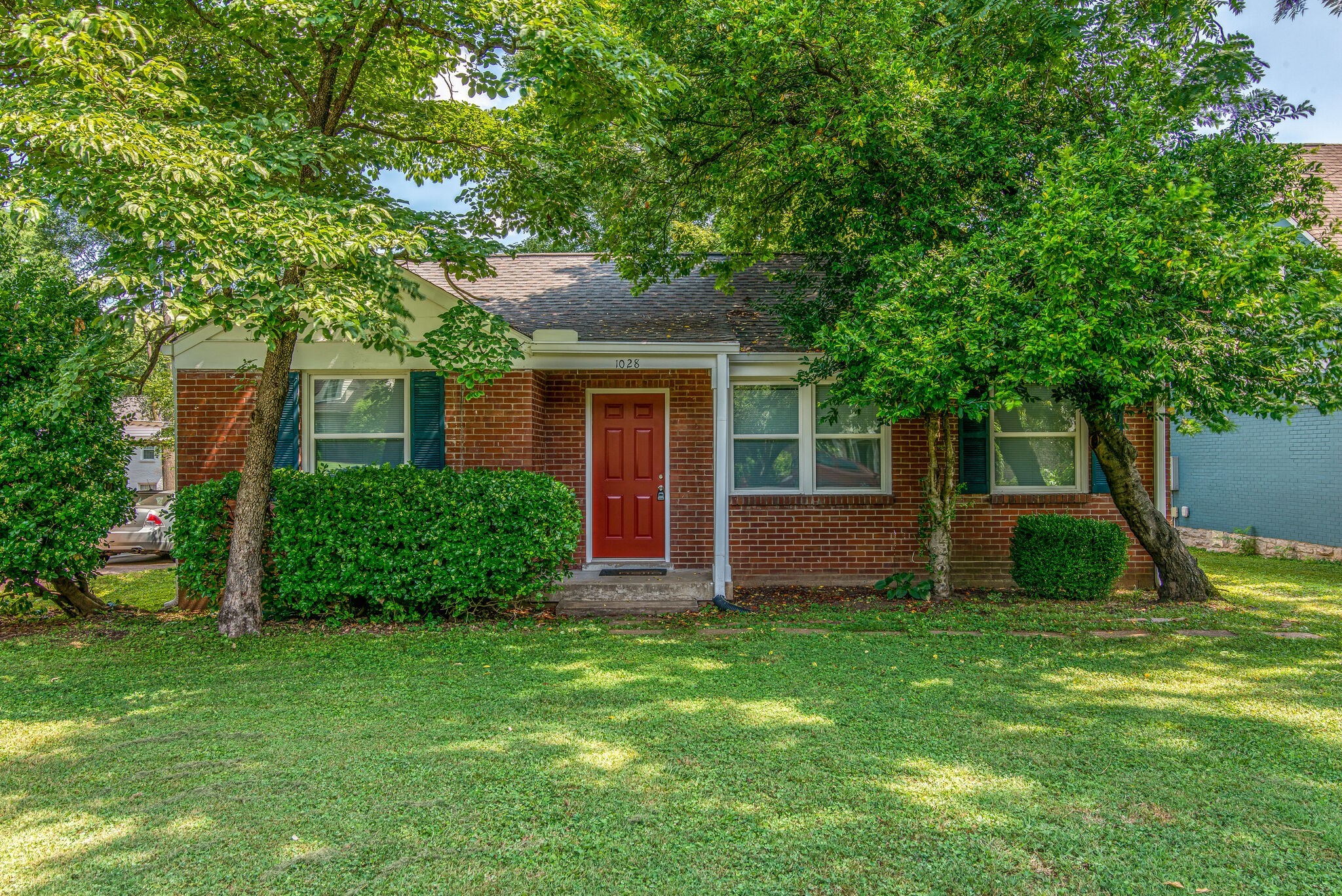 1028 Belvidere Dr