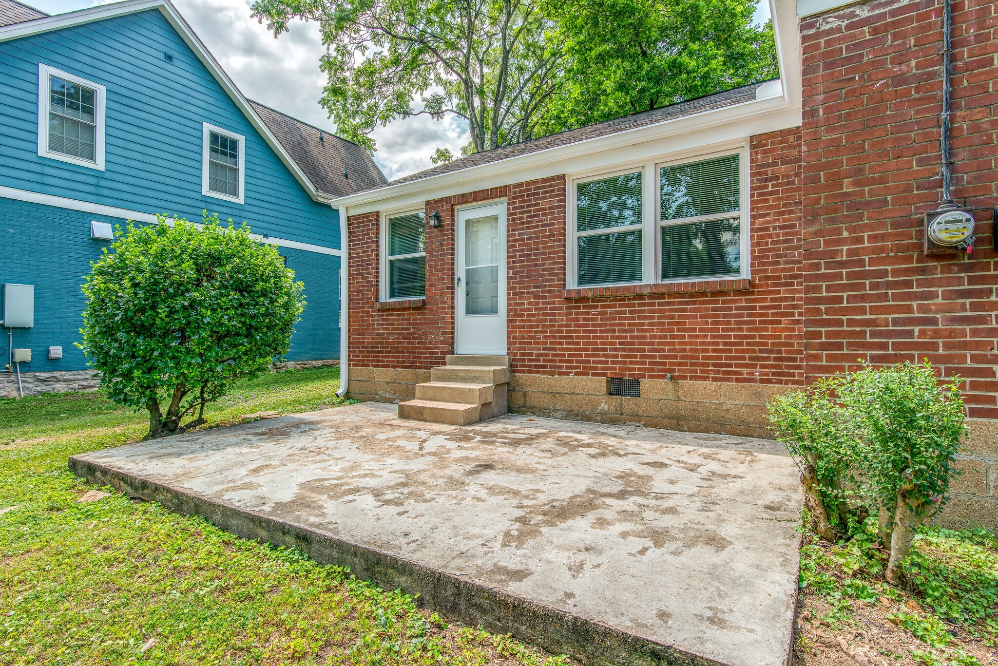 1028 Belvidere Dr