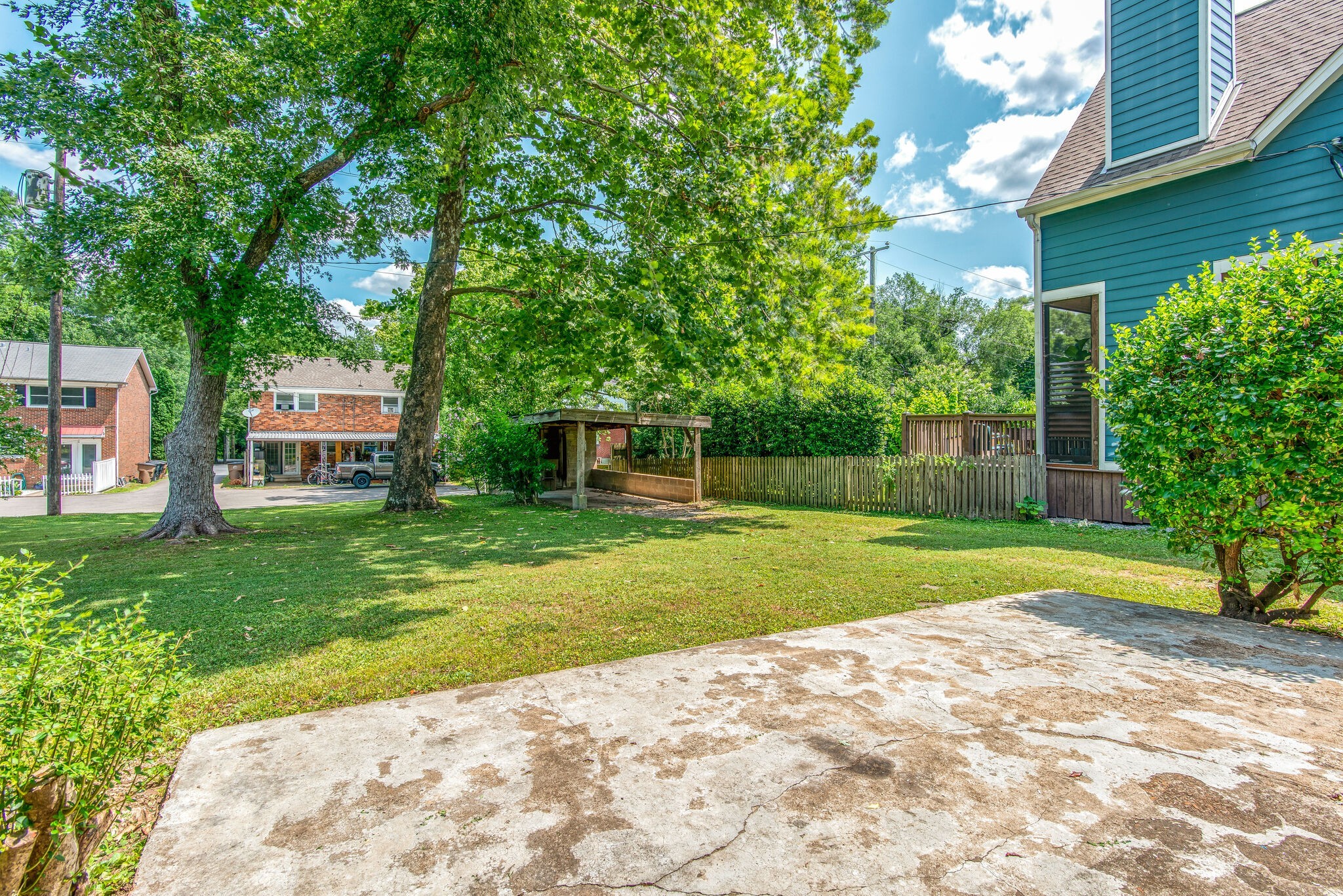 1028 Belvidere Dr