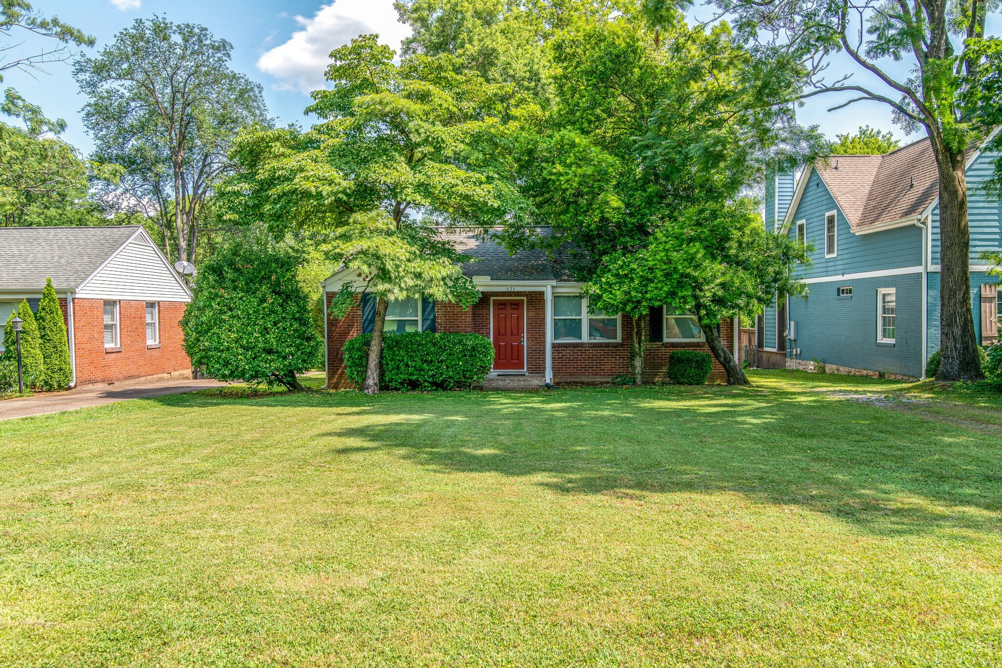 1028 Belvidere Dr