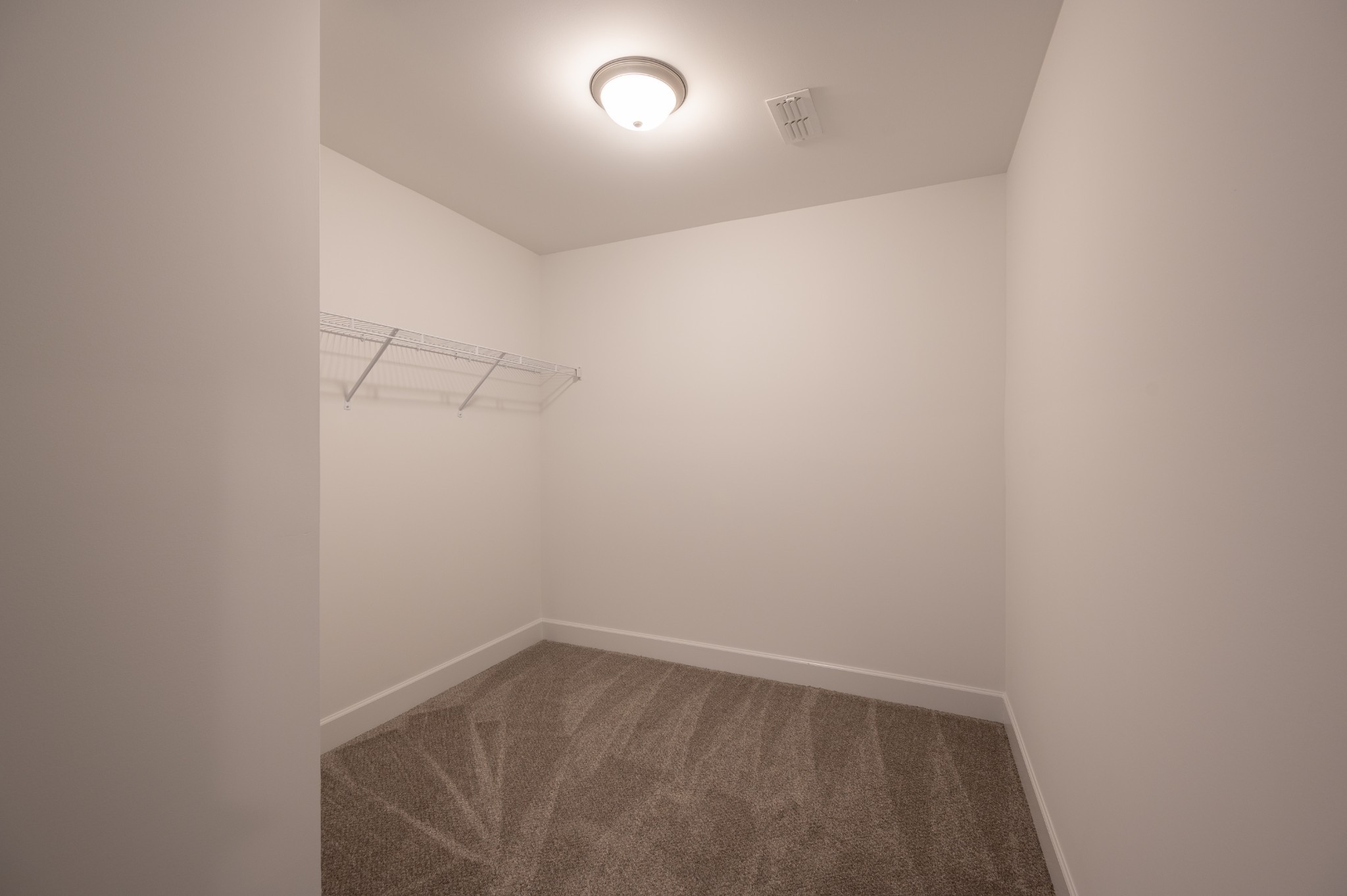 2366 Stonecenter Ln