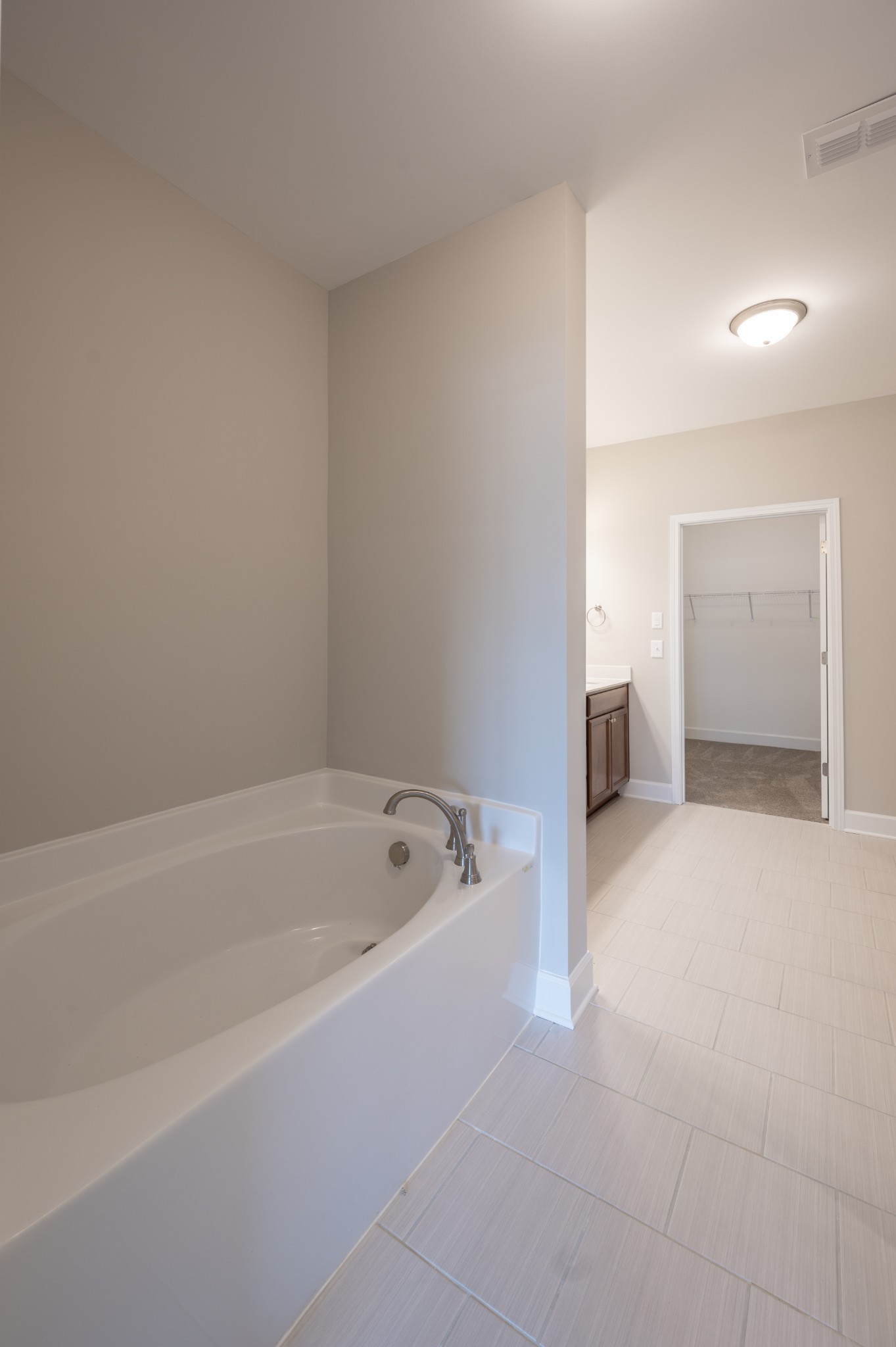 2366 Stonecenter Ln