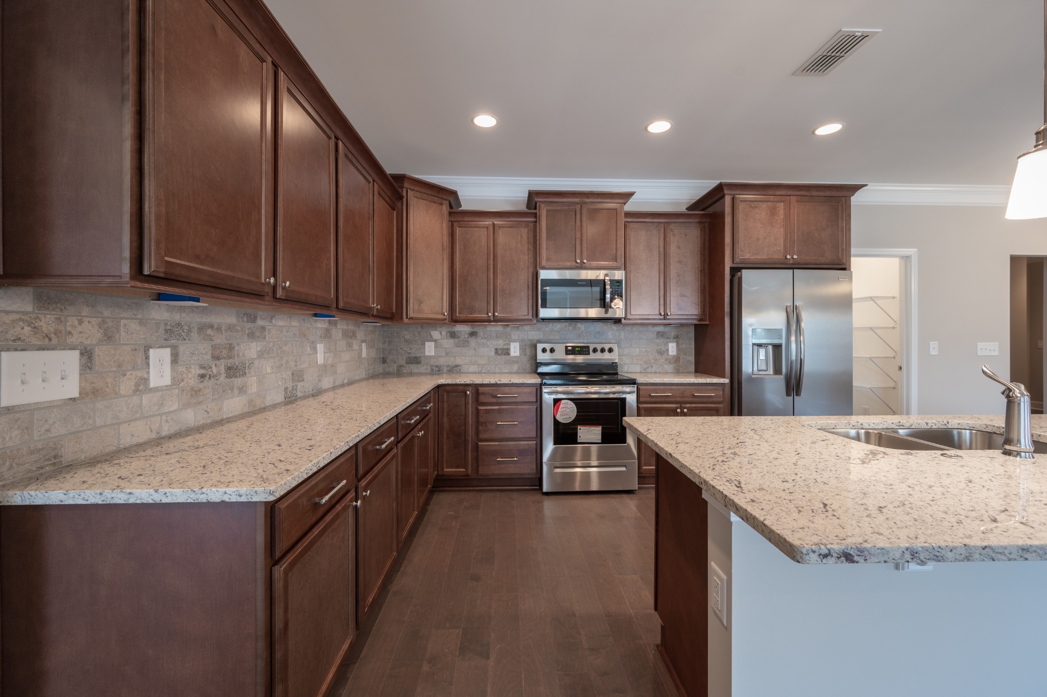 2366 Stonecenter Ln