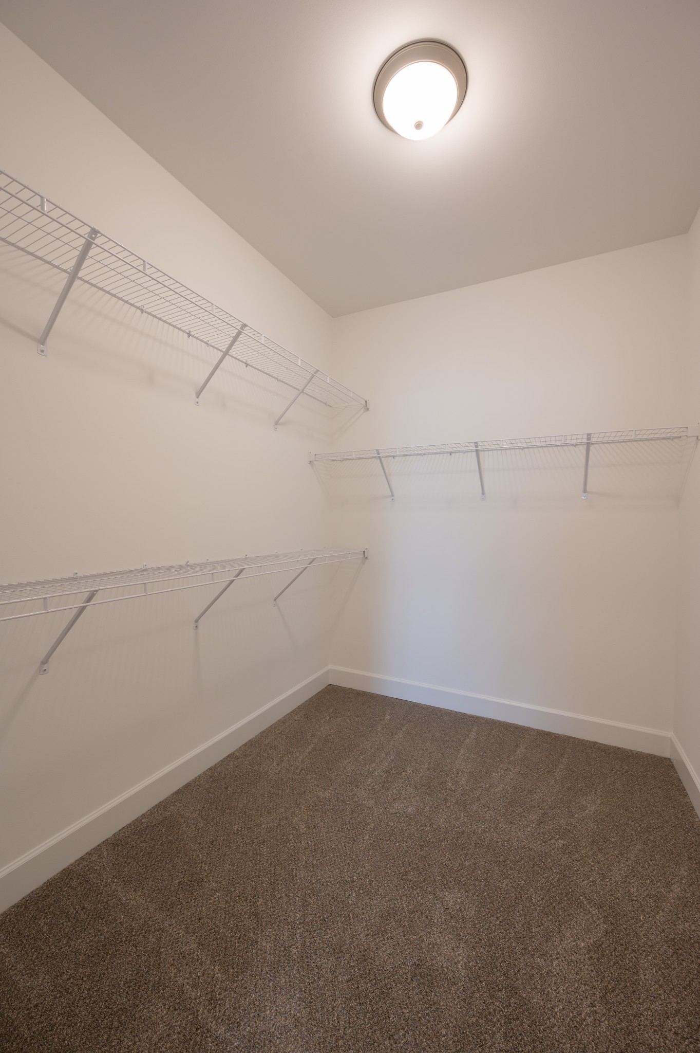 2366 Stonecenter Ln