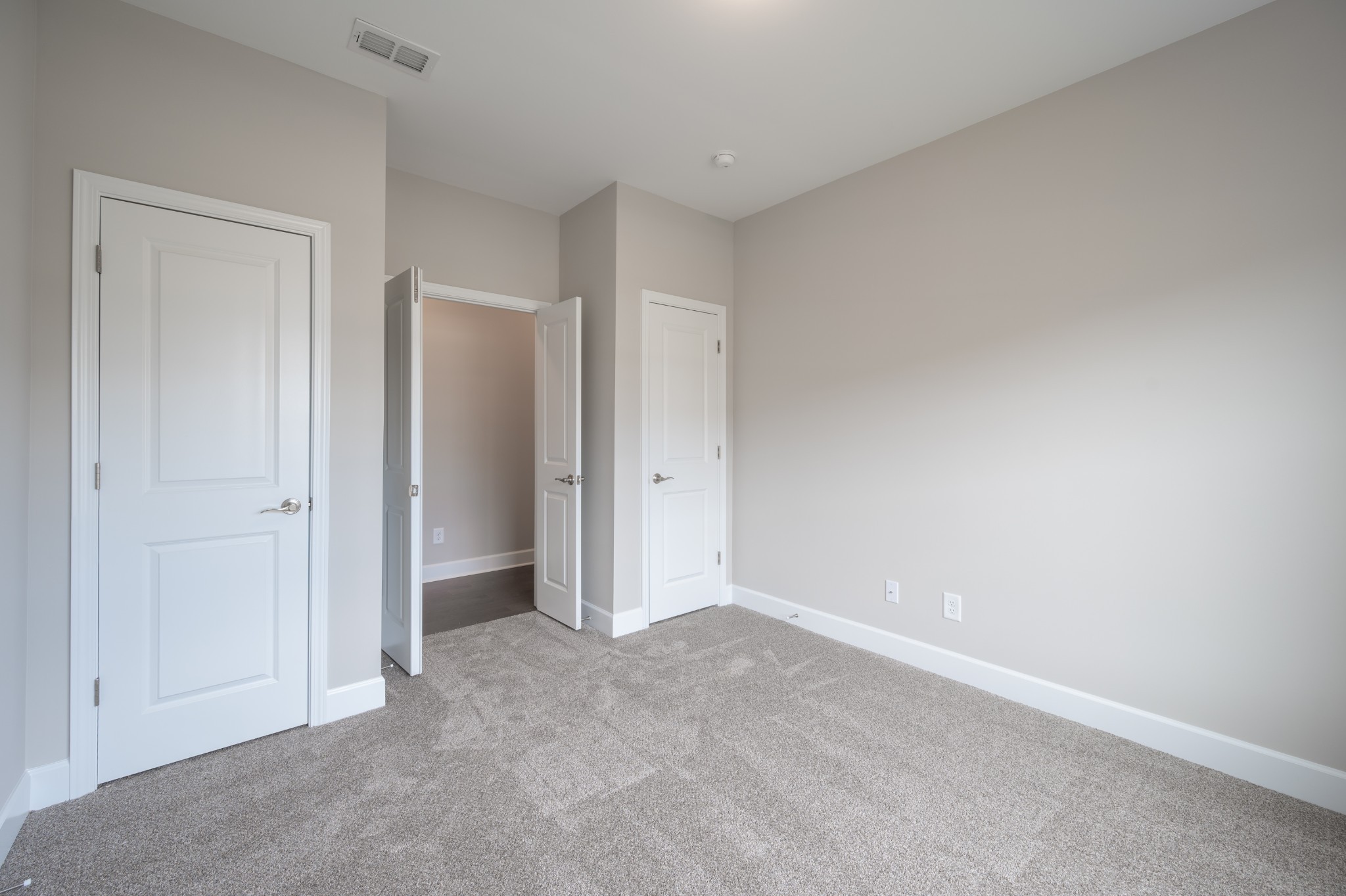 2366 Stonecenter Ln