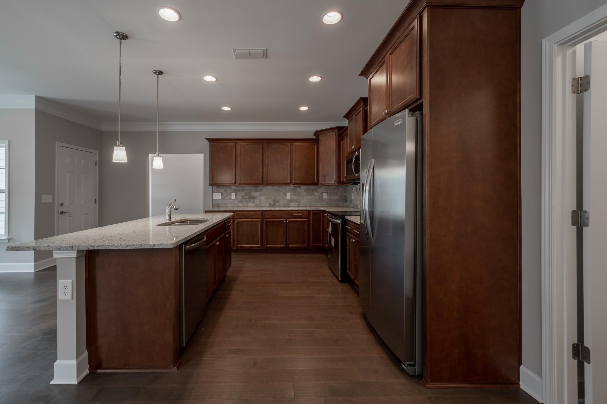 2366 Stonecenter Ln