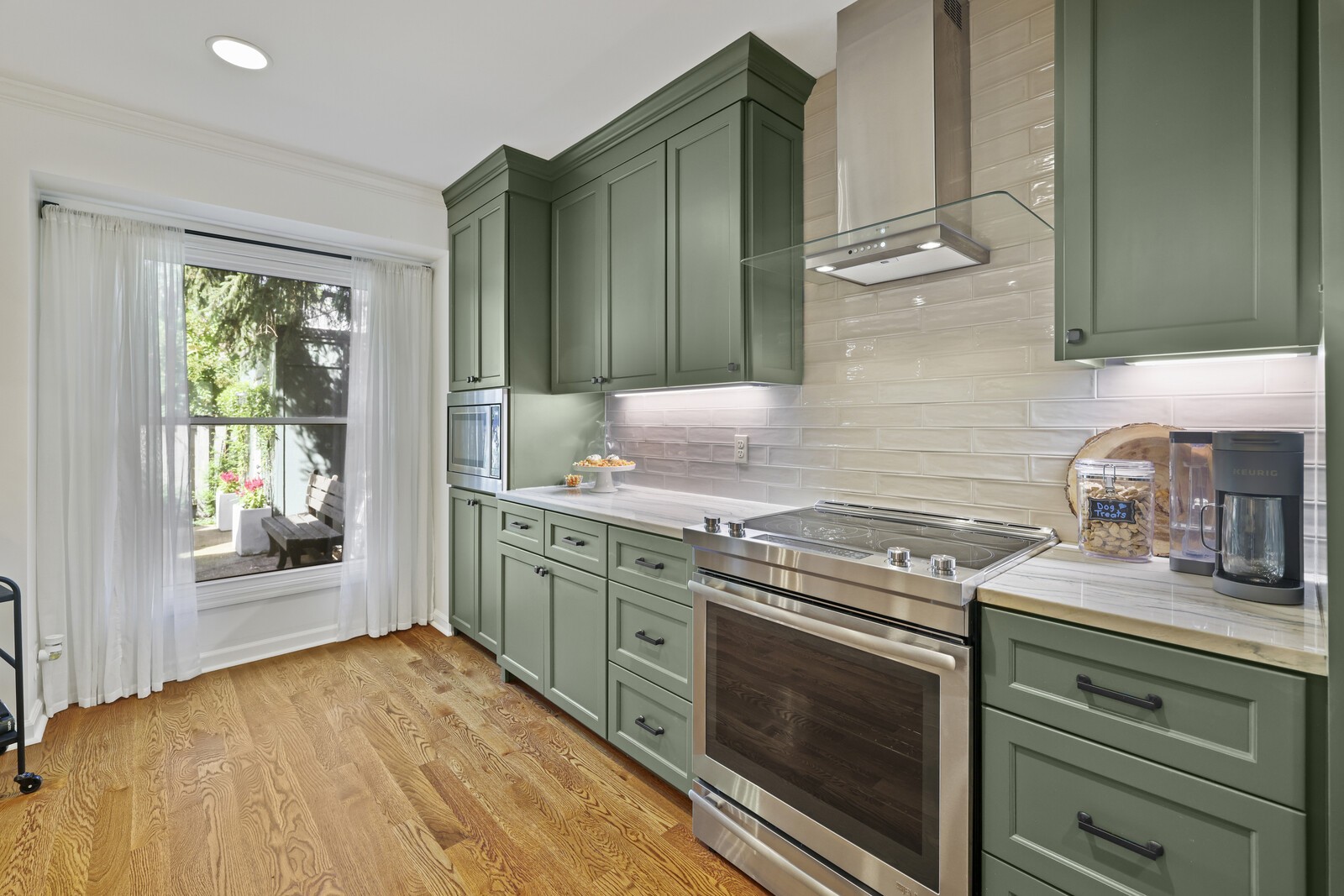 4400 Belmont Park Ter Unit: 187