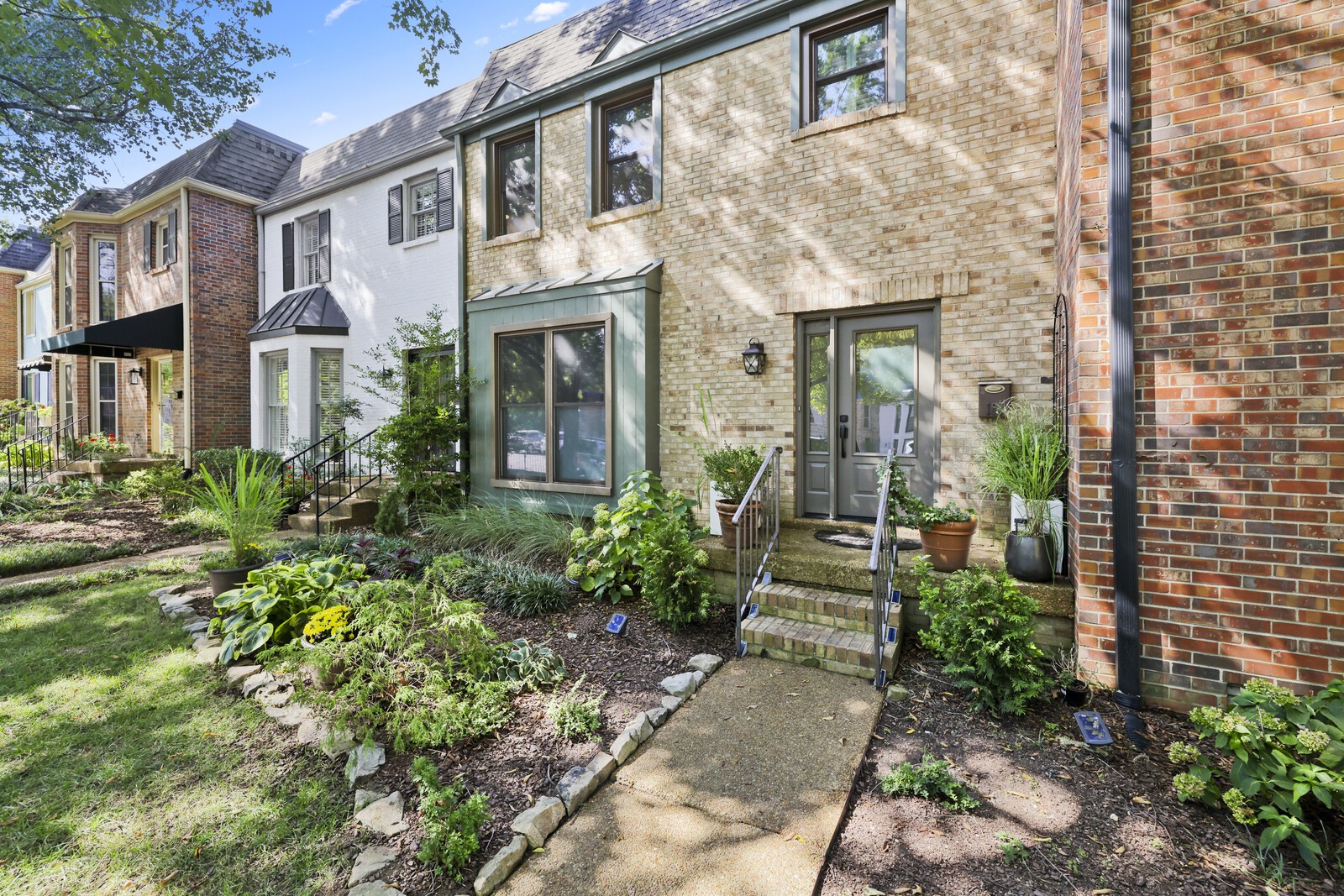 4400 Belmont Park Ter Unit: 187