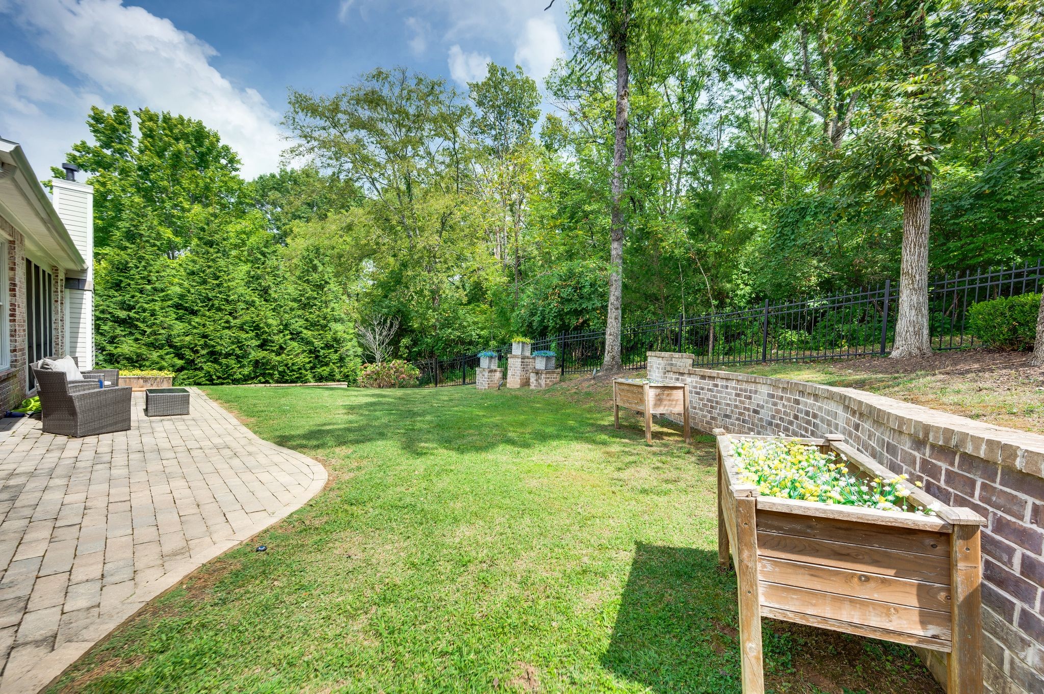 149 Allenhurst Cir