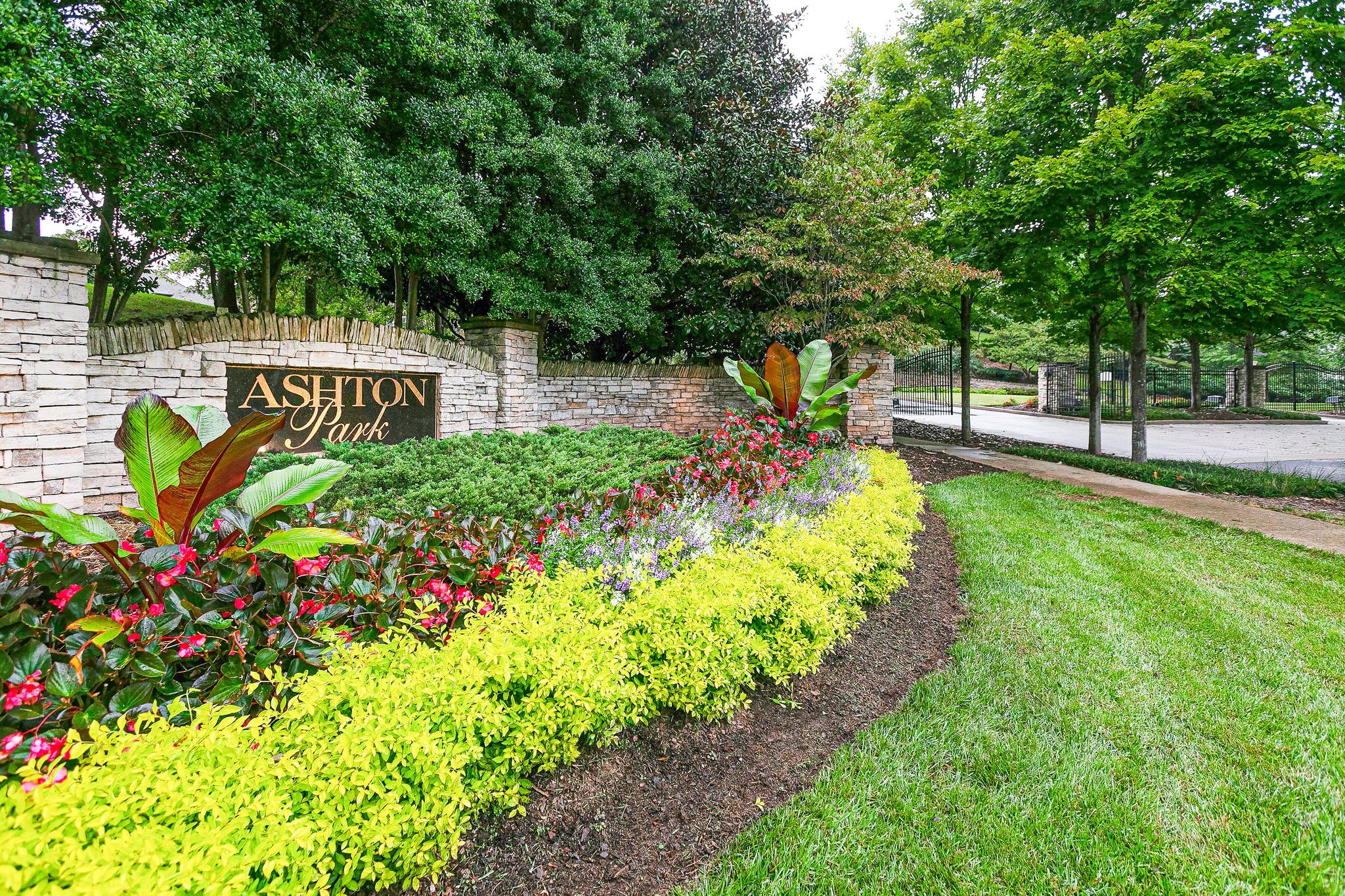 149 Allenhurst Cir