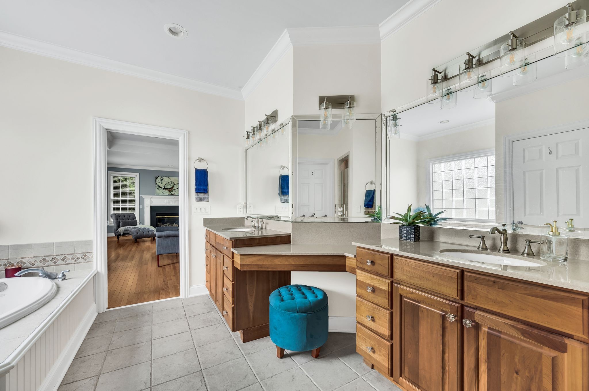 149 Allenhurst Cir
