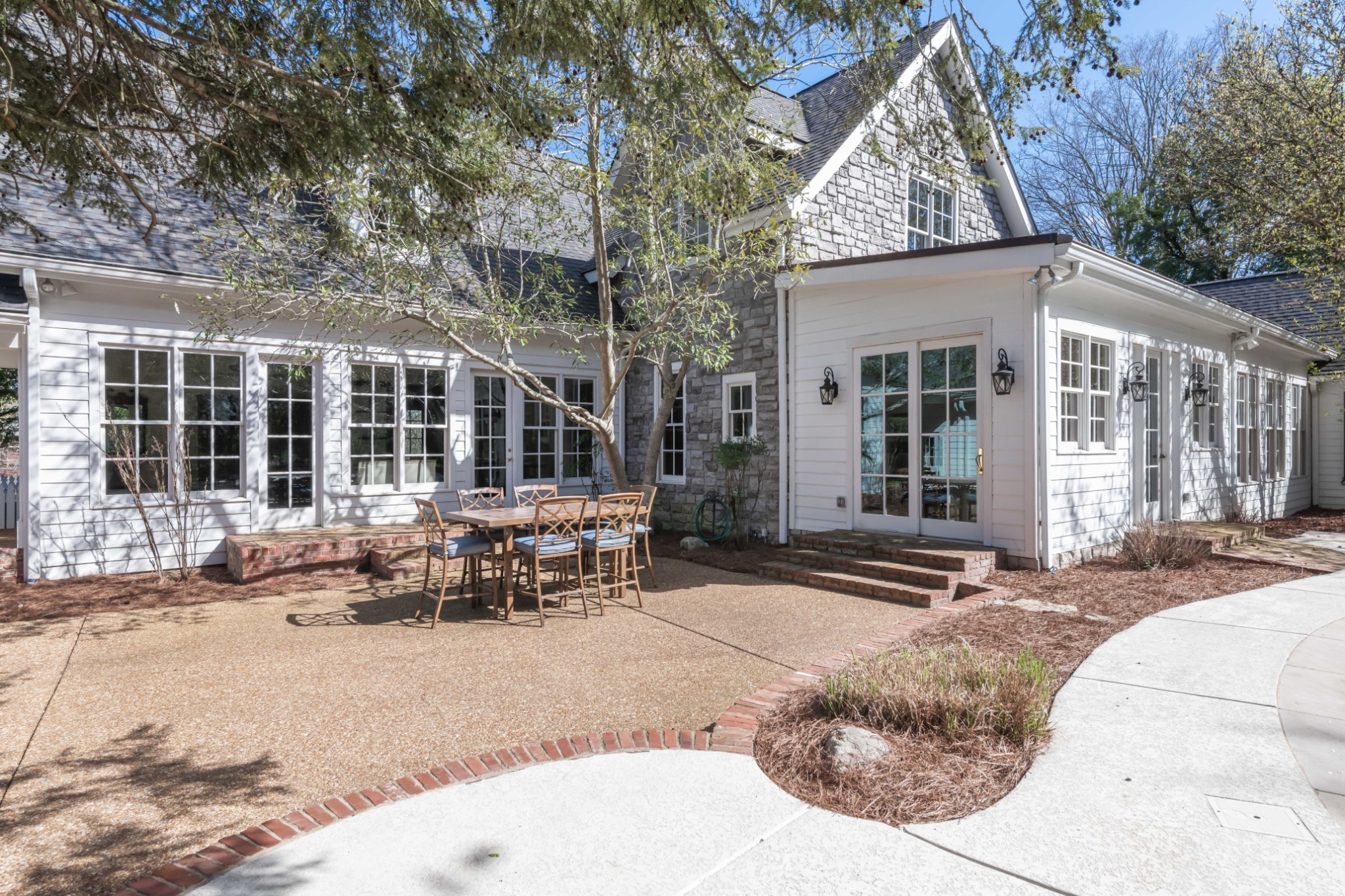 9324 Concord Rd