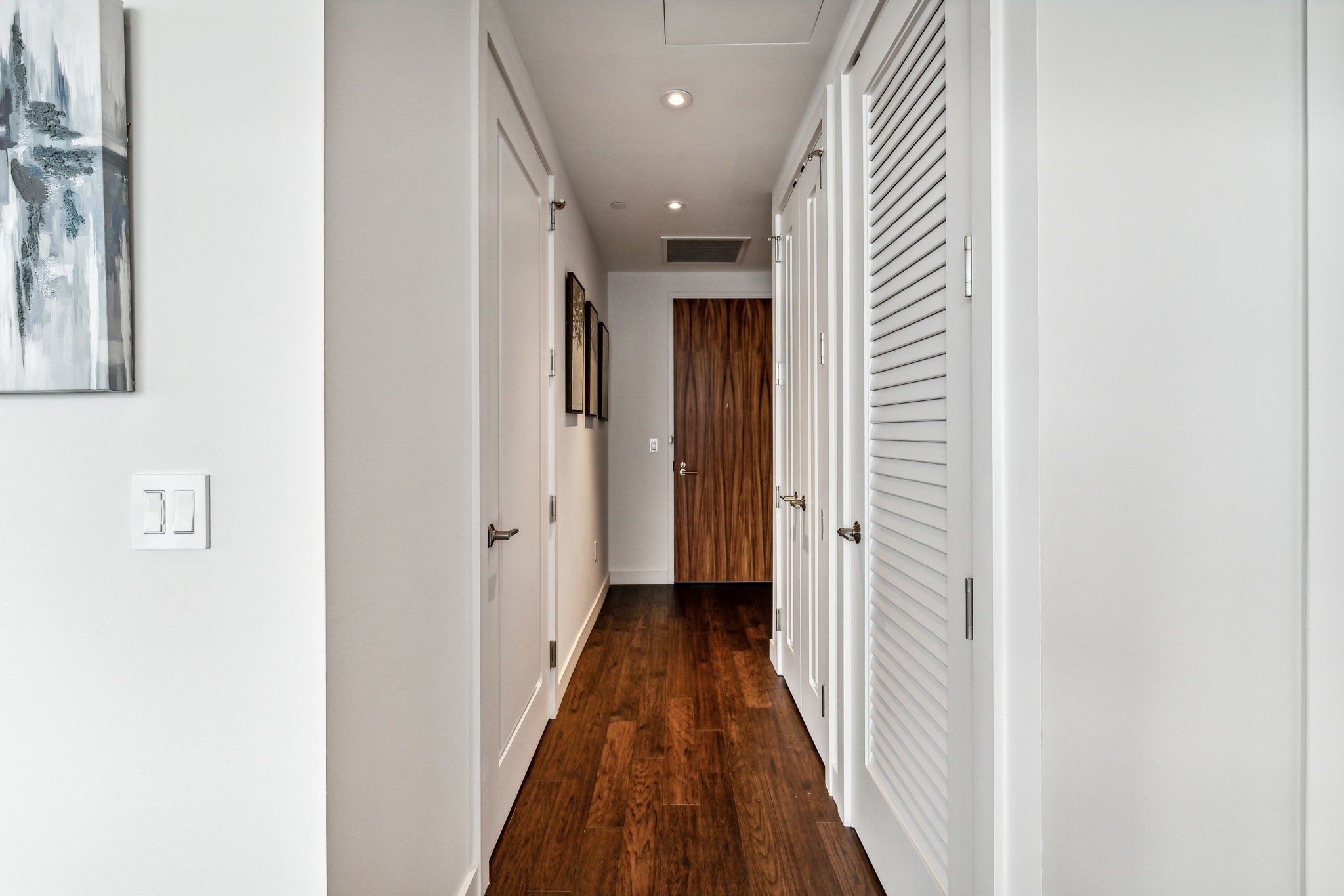 160 2nd Ave, S Unit: 2102