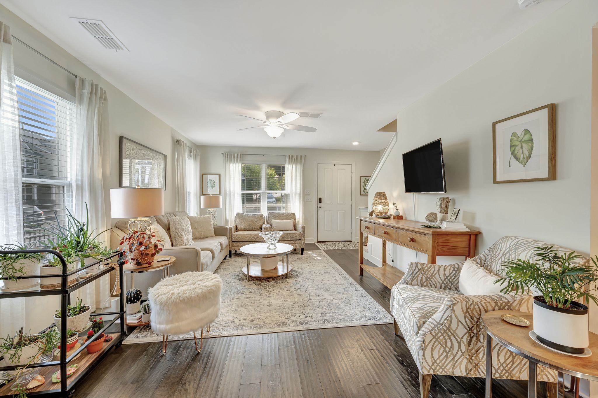 1112 Lilly Valley Way