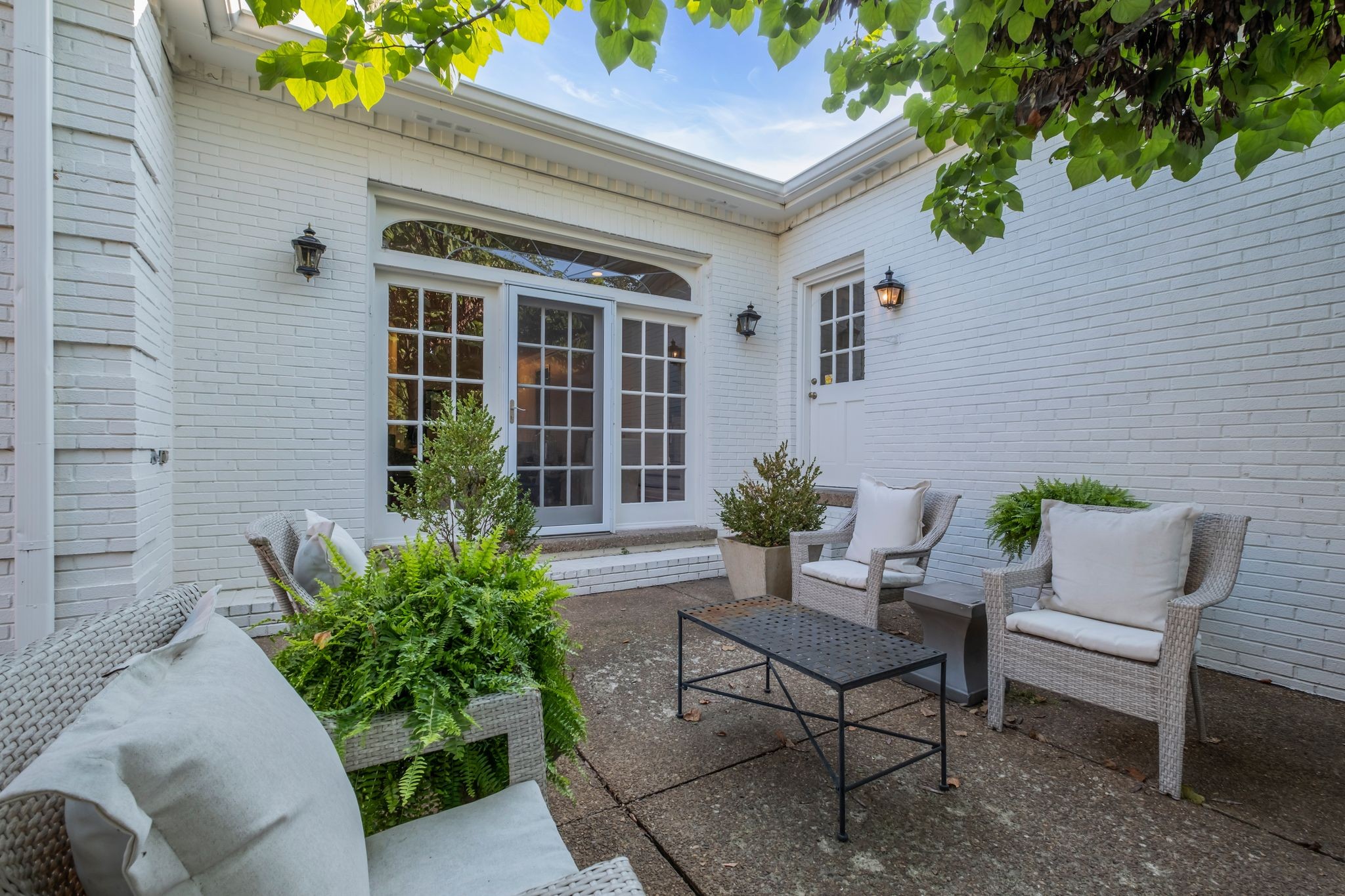 111 Prospect Hill