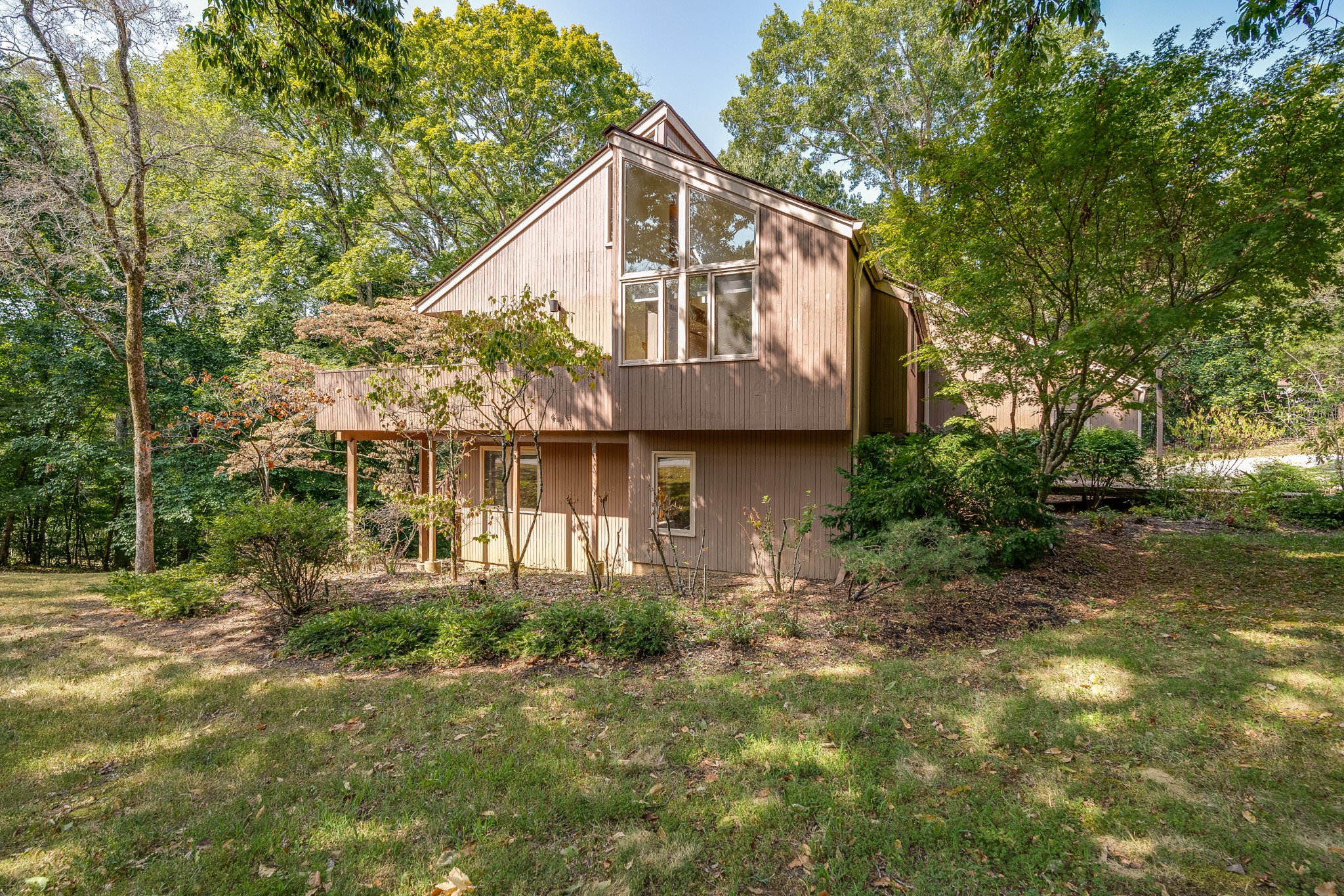 7964 Saddle Ridge Trce