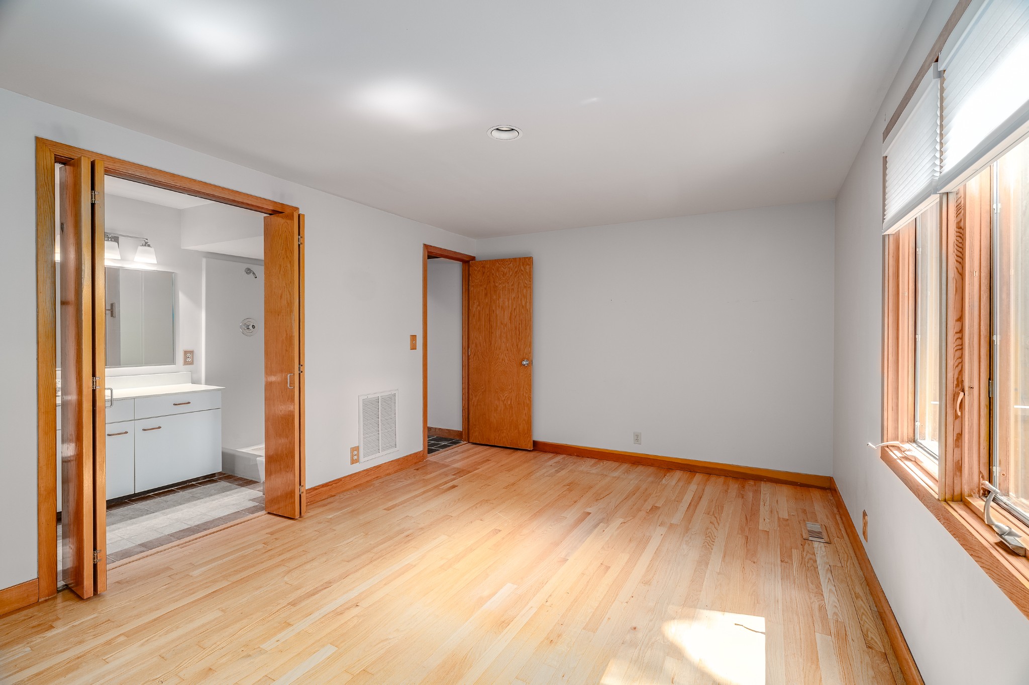 7964 Saddle Ridge Trce