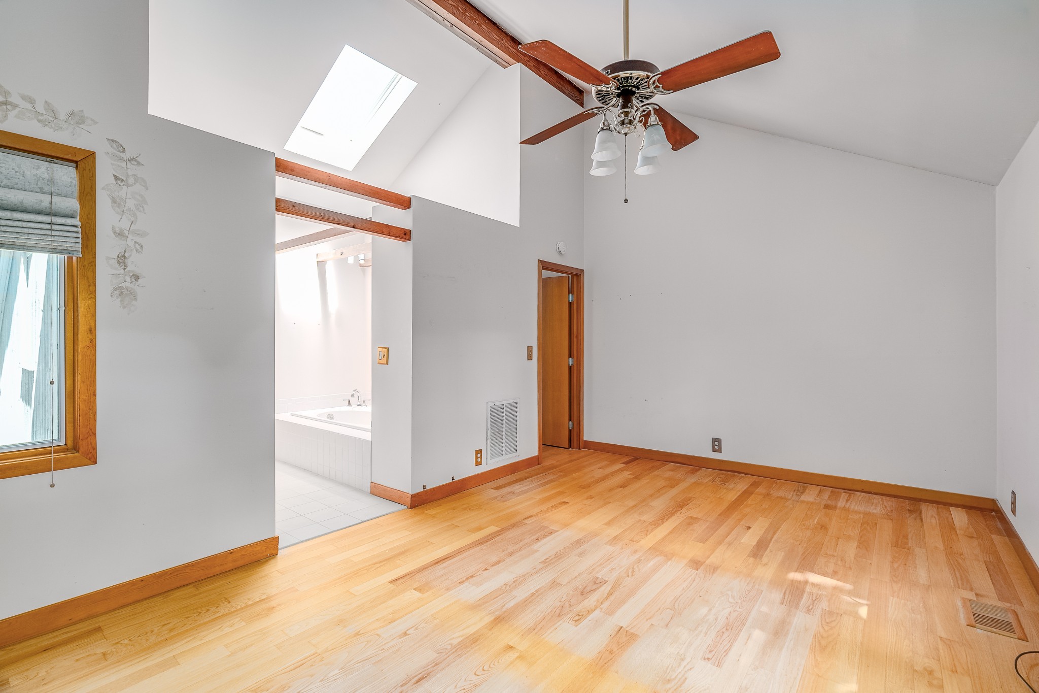 7964 Saddle Ridge Trce
