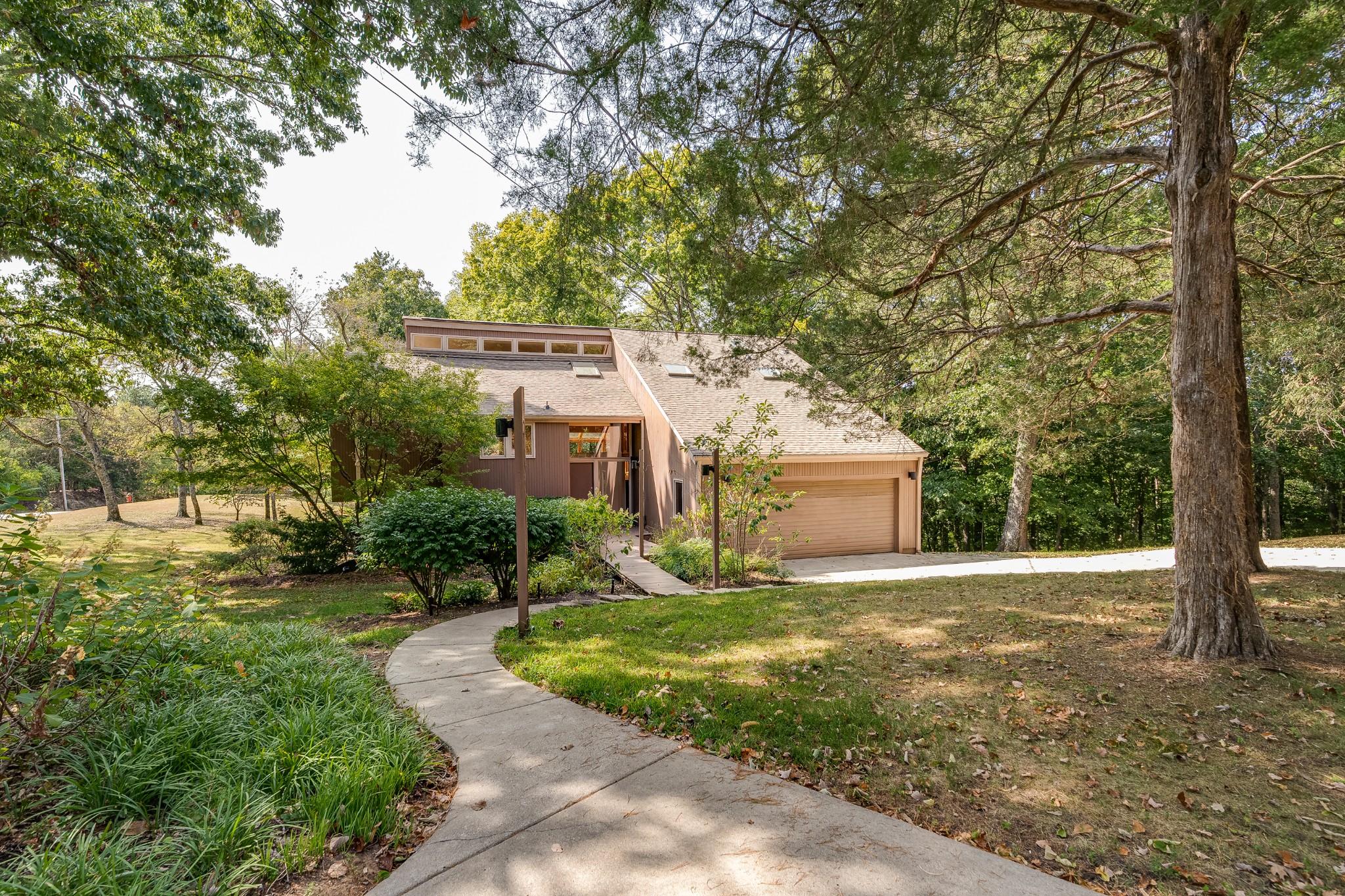7964 Saddle Ridge Trce