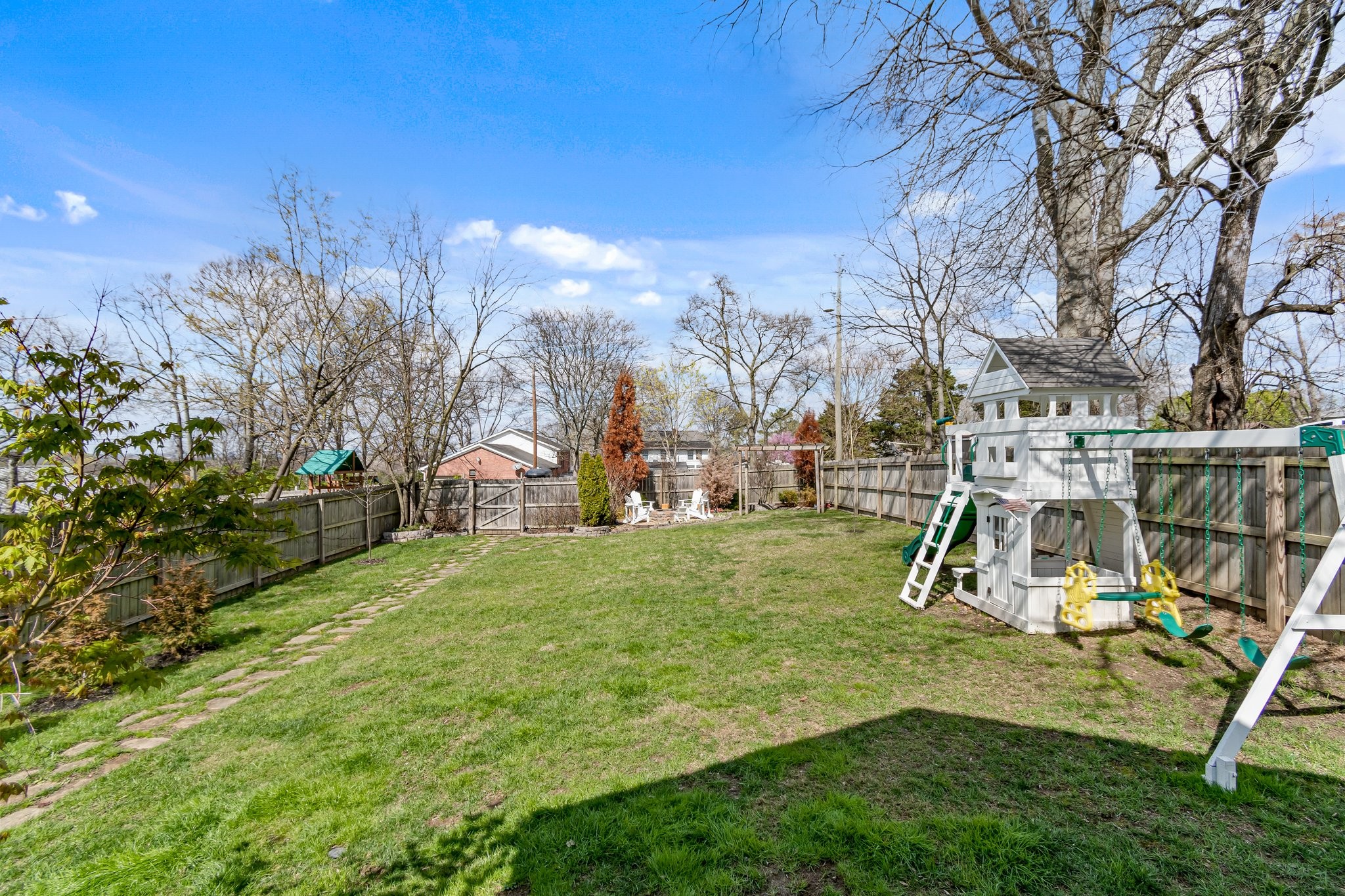 506 Patterson St