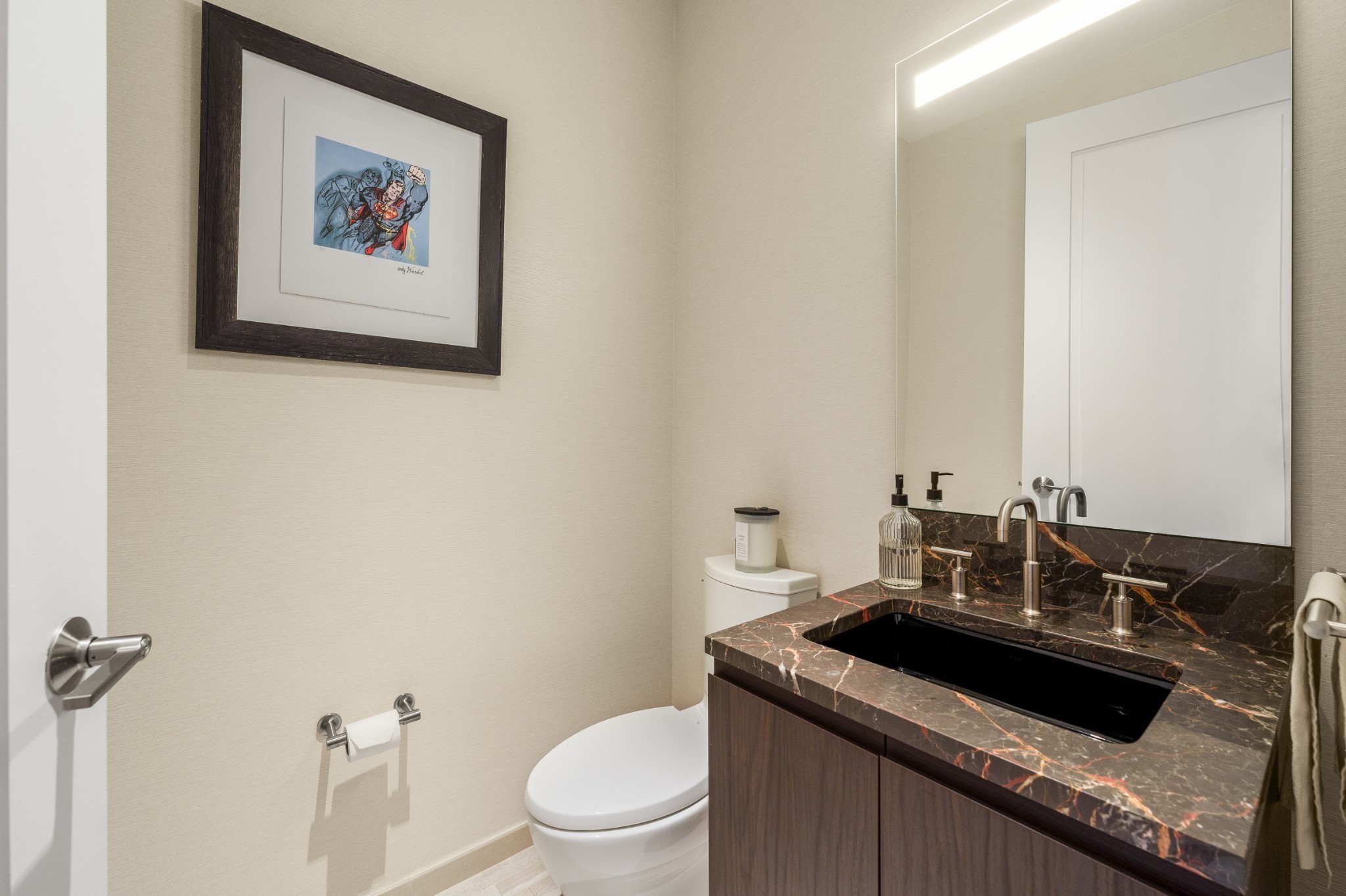 160 2nd Ave, S Unit: 1501