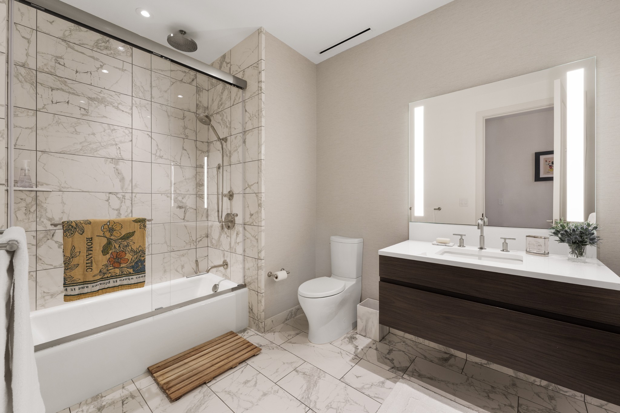 160 2nd Ave, S Unit: 1501