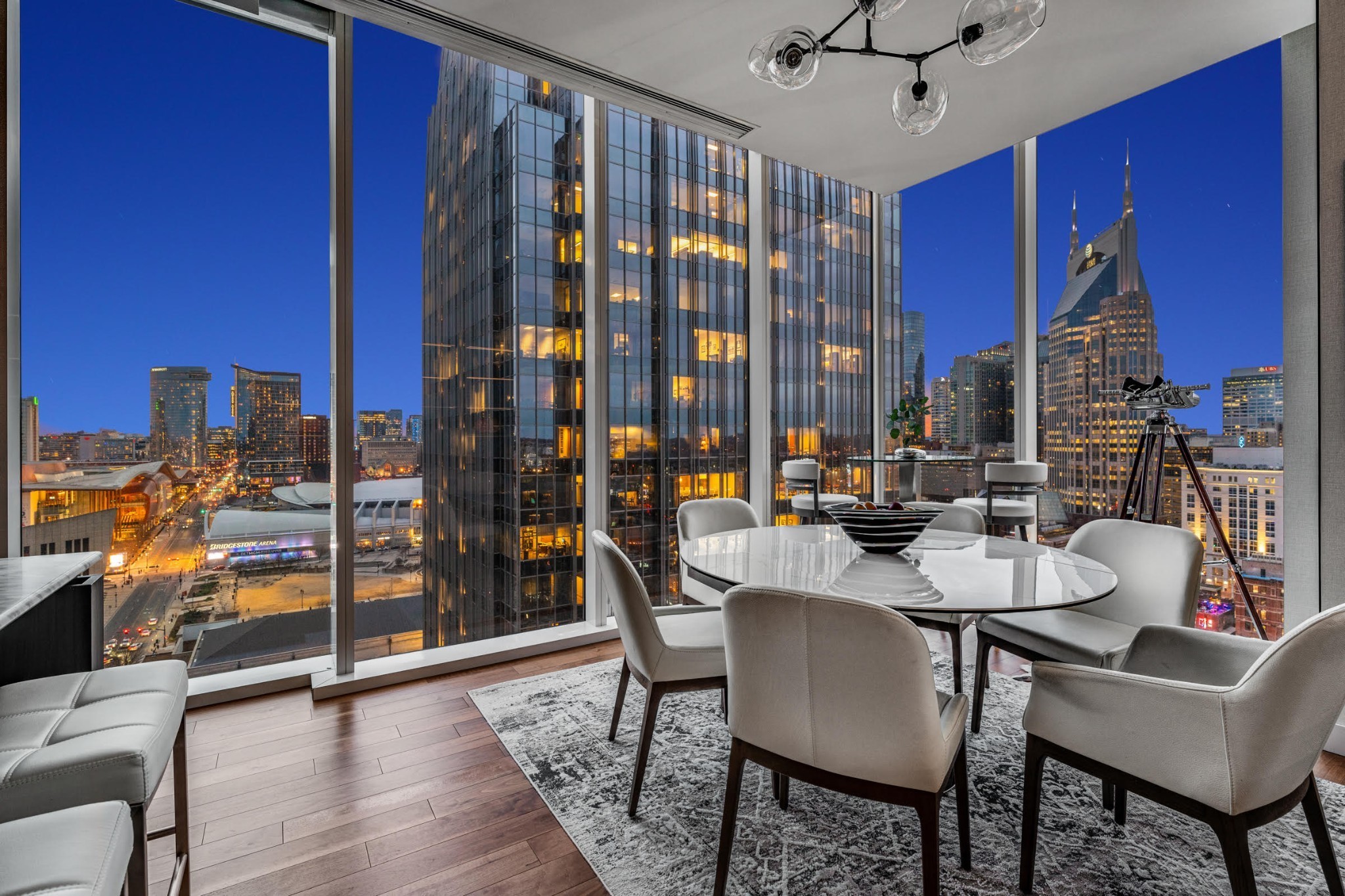160 2nd Ave, S Unit: 1501