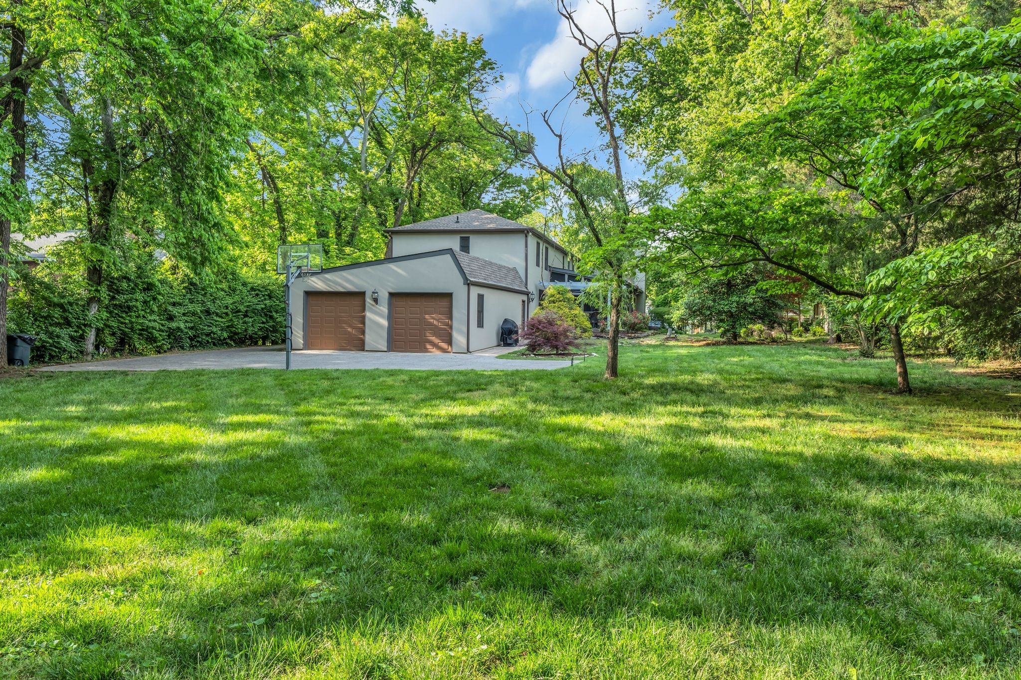 938 Caldwell Ln