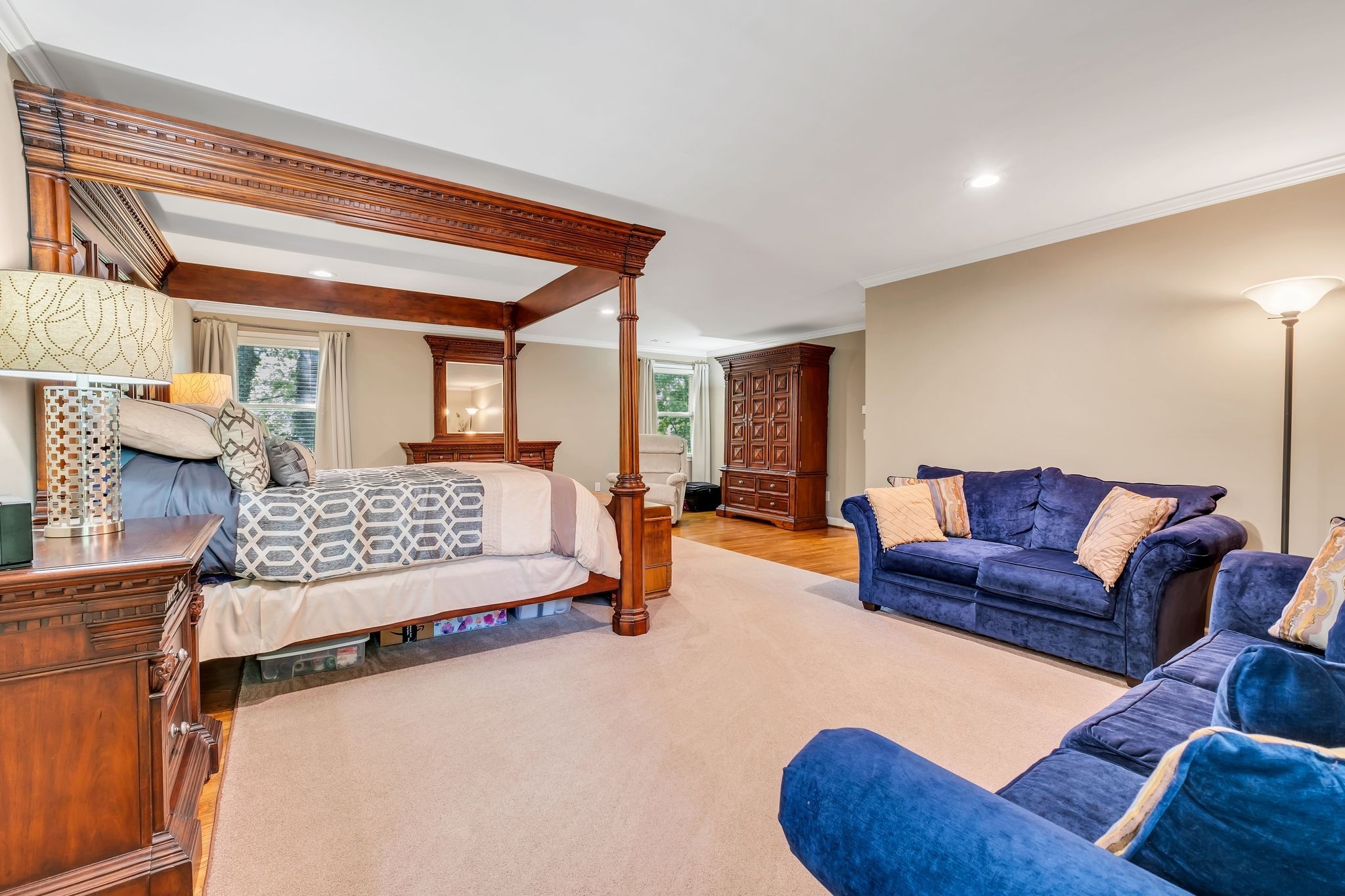 938 Caldwell Ln
