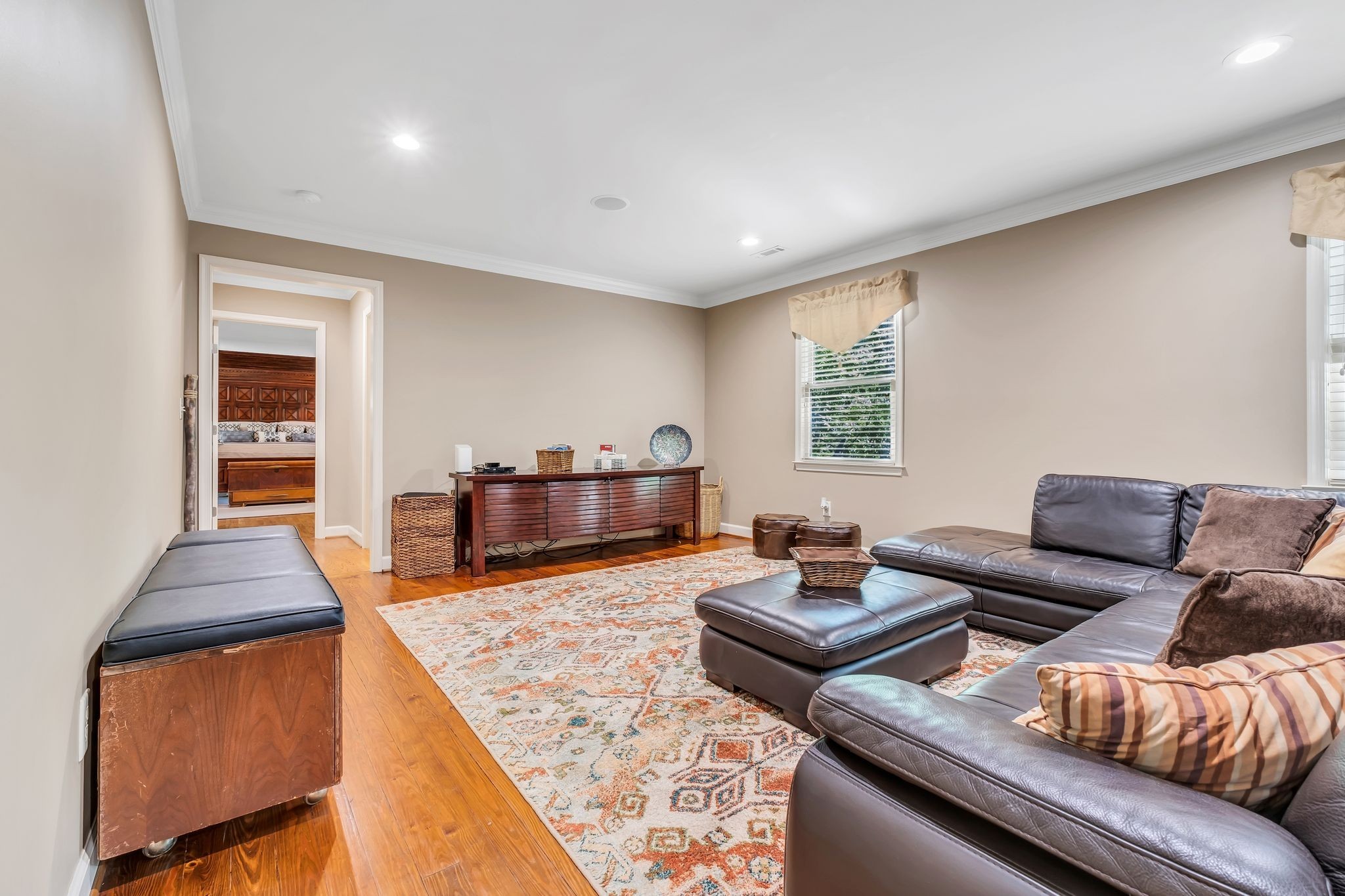 938 Caldwell Ln