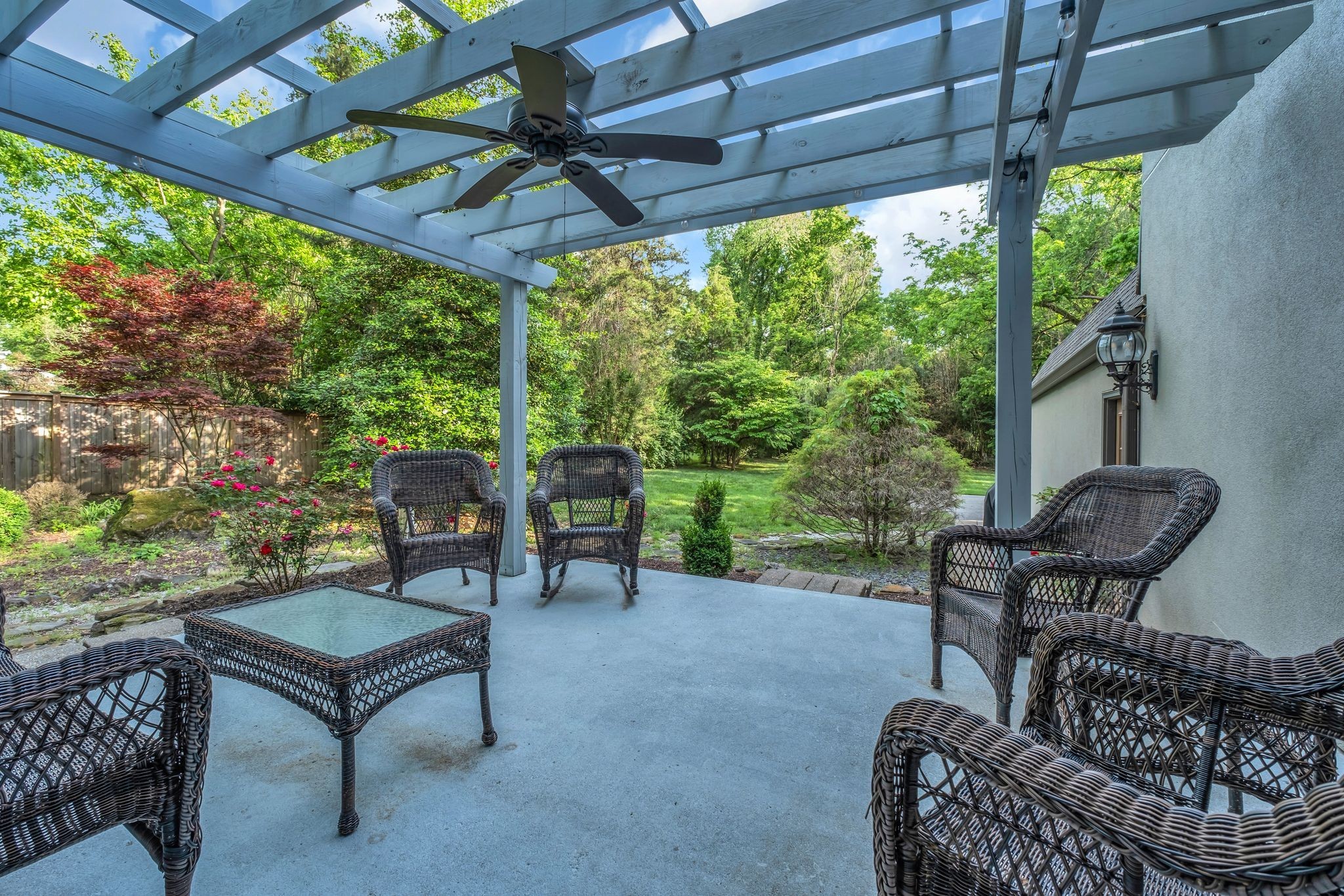 938 Caldwell Ln