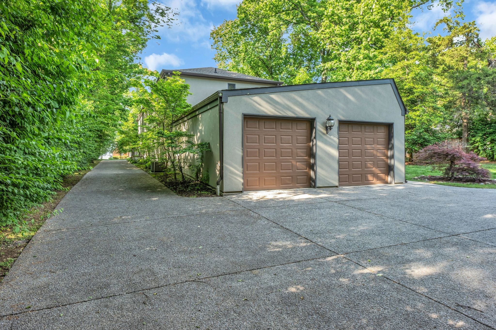 938 Caldwell Ln