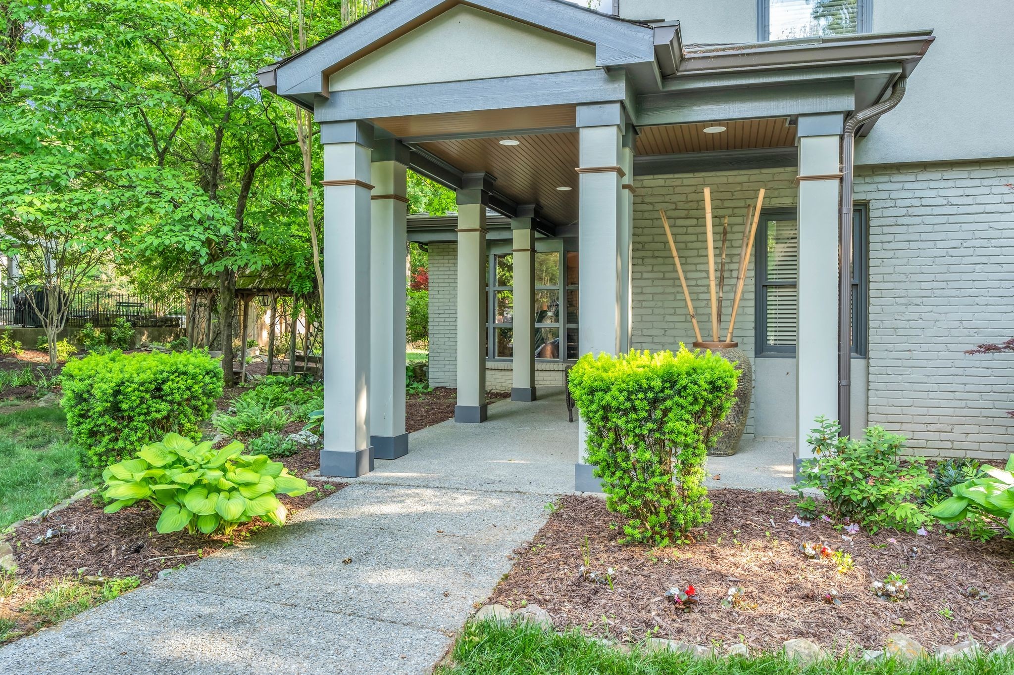 938 Caldwell Ln