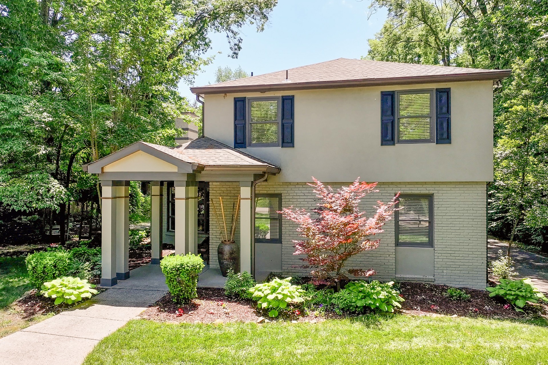 938 Caldwell Ln