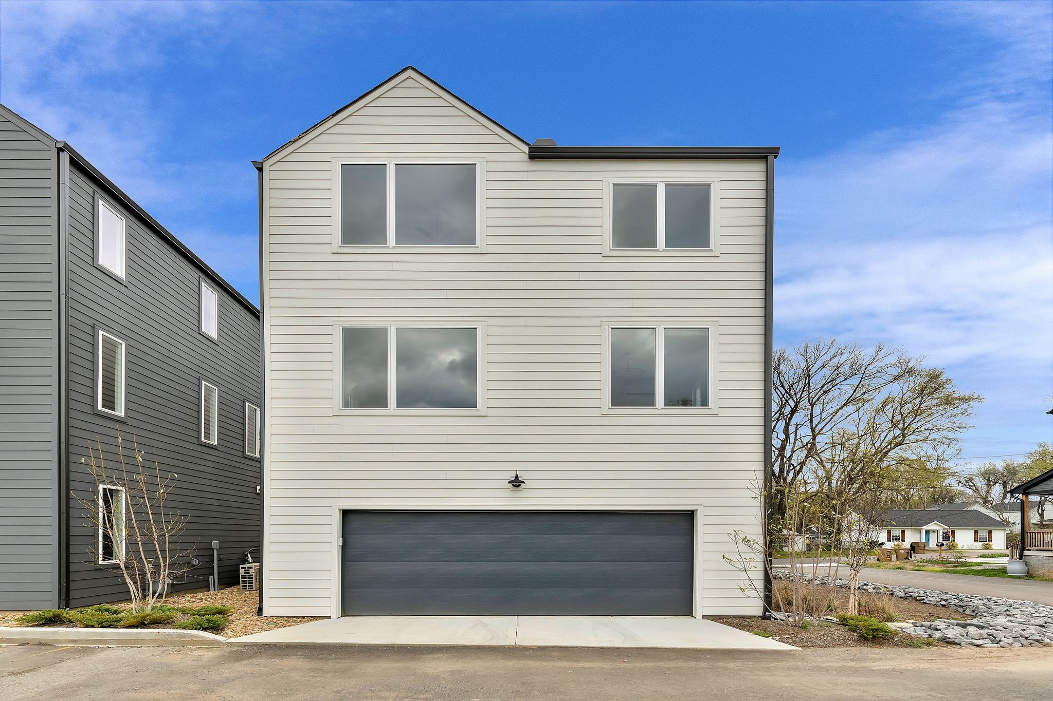 326 Duke St