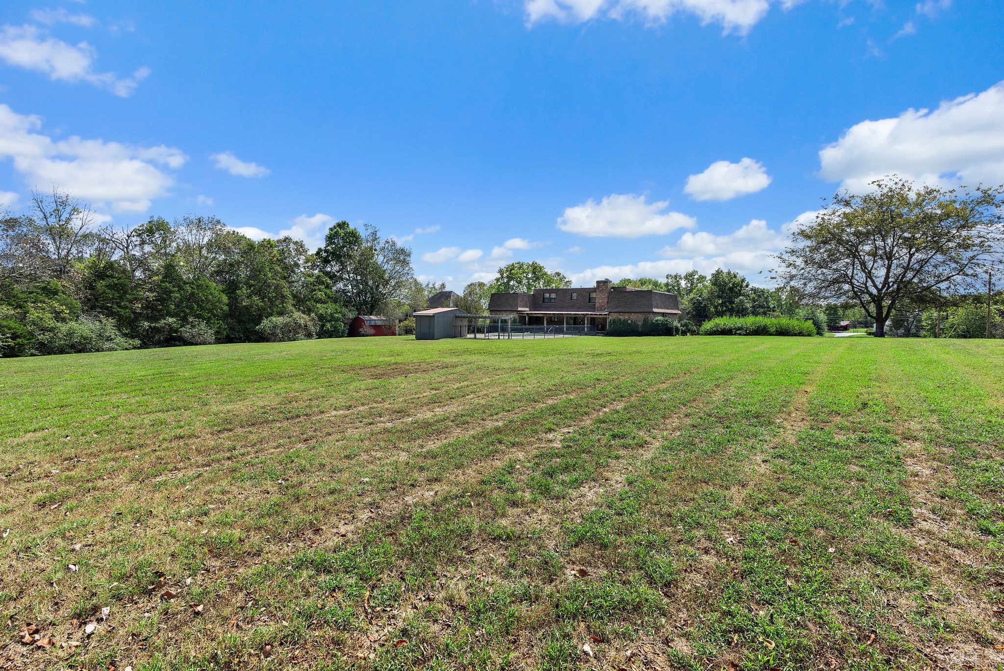 896 Sneed Rd, W