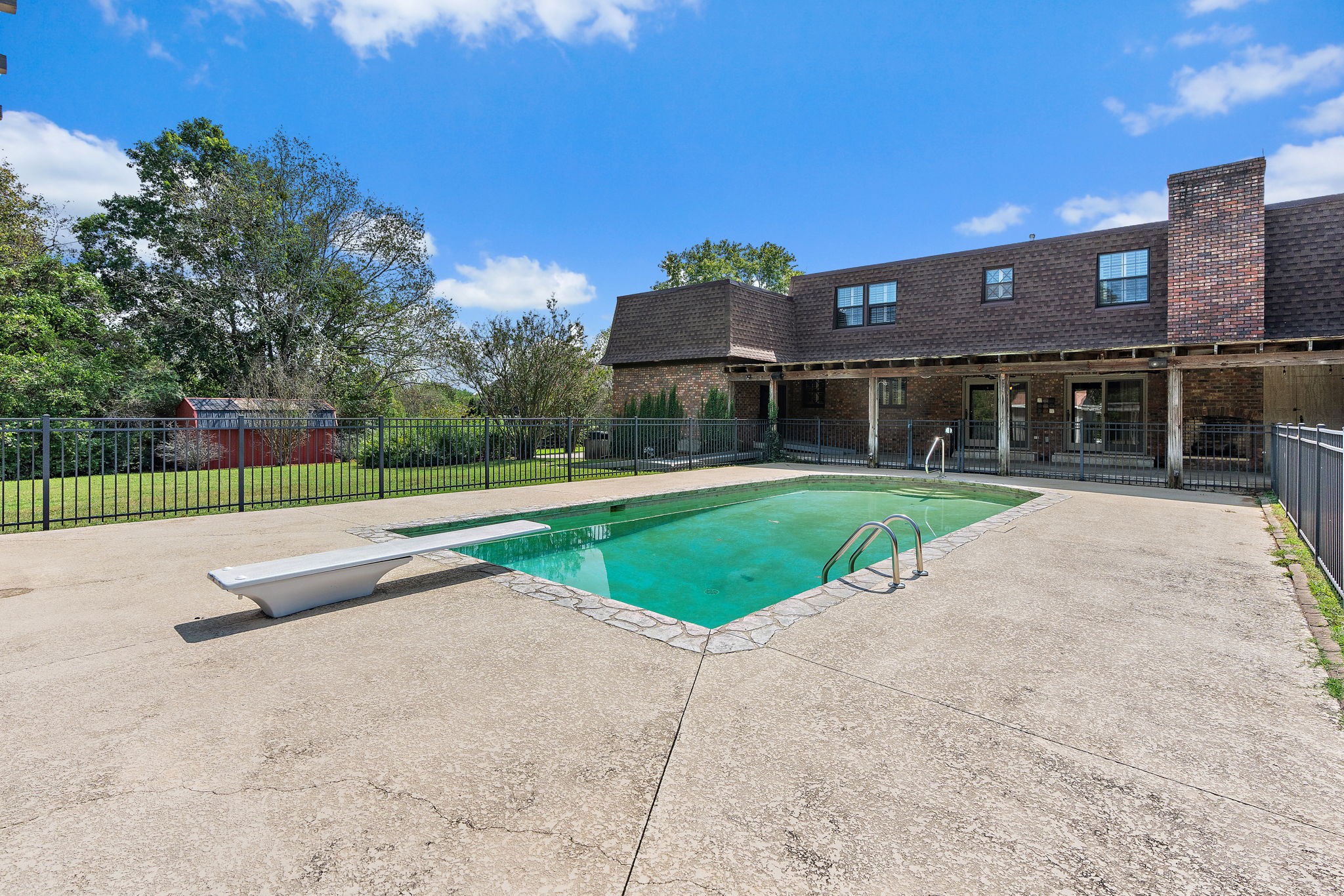 896 Sneed Rd, W