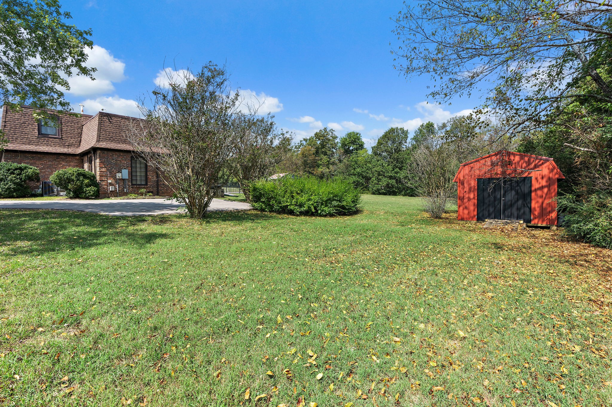 896 Sneed Rd, W
