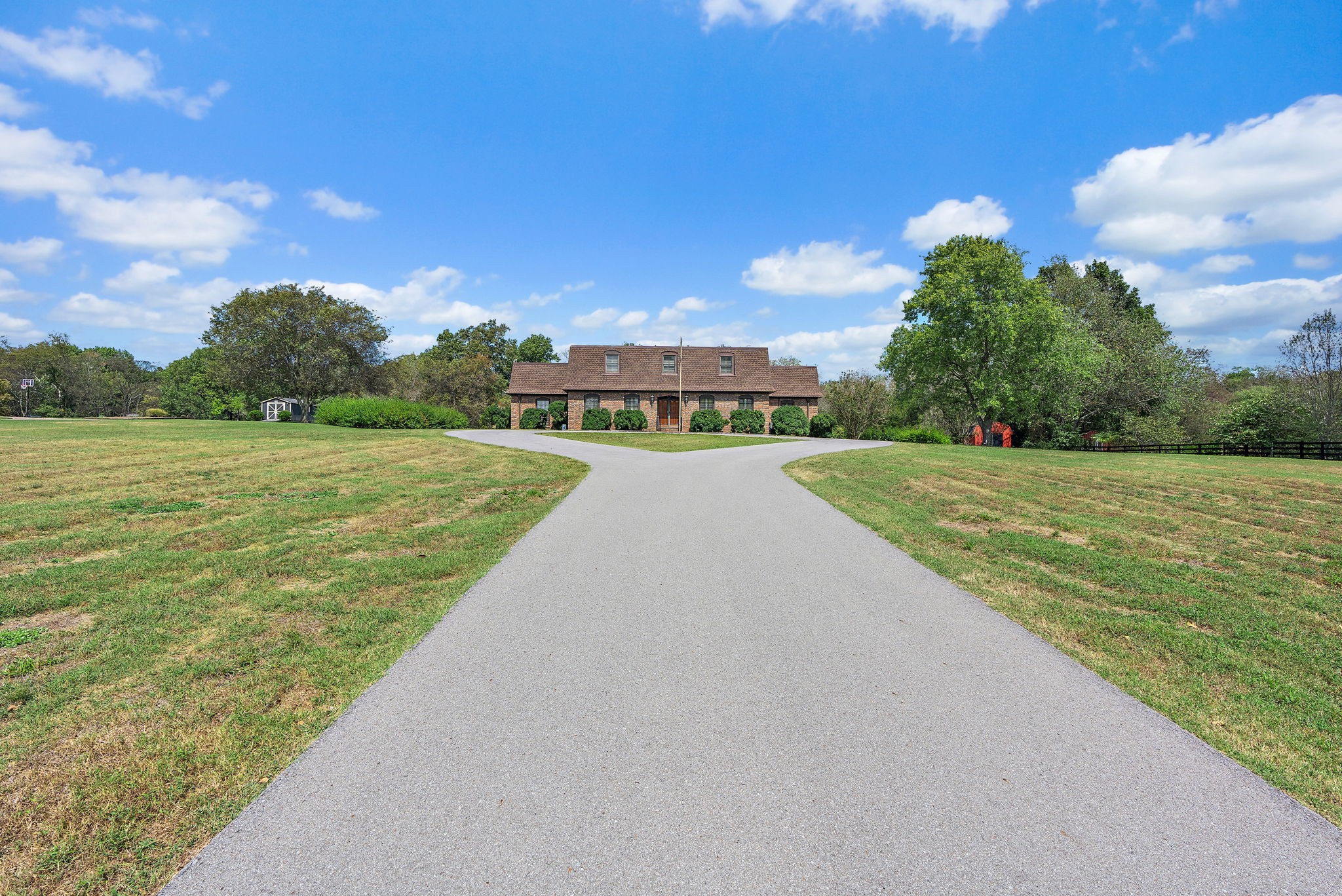 896 Sneed Rd, W