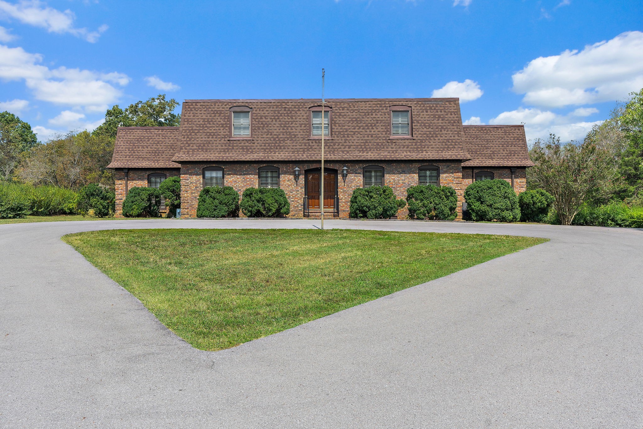 896 Sneed Rd, W