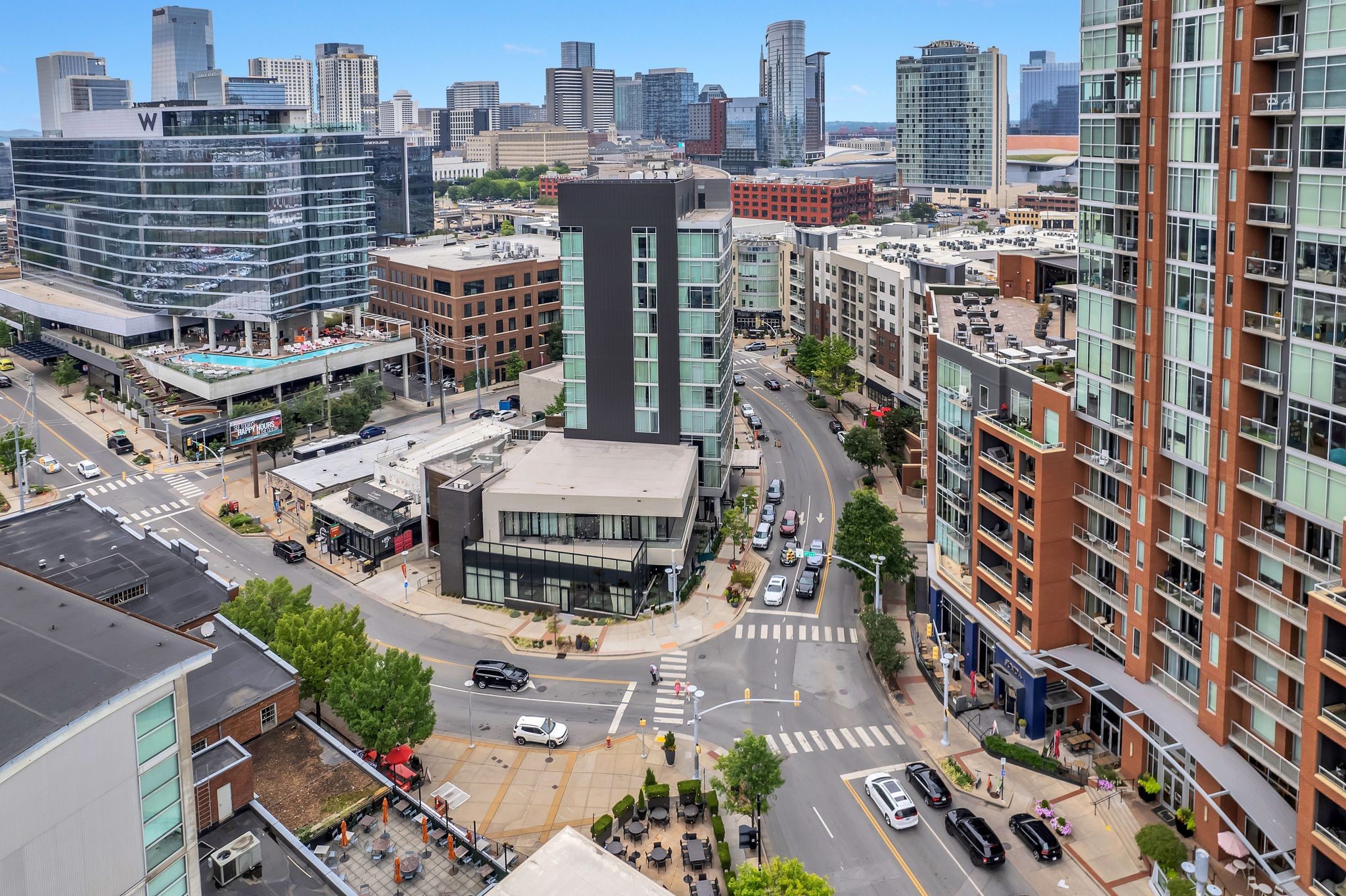 600 12th Ave, S Unit: 722