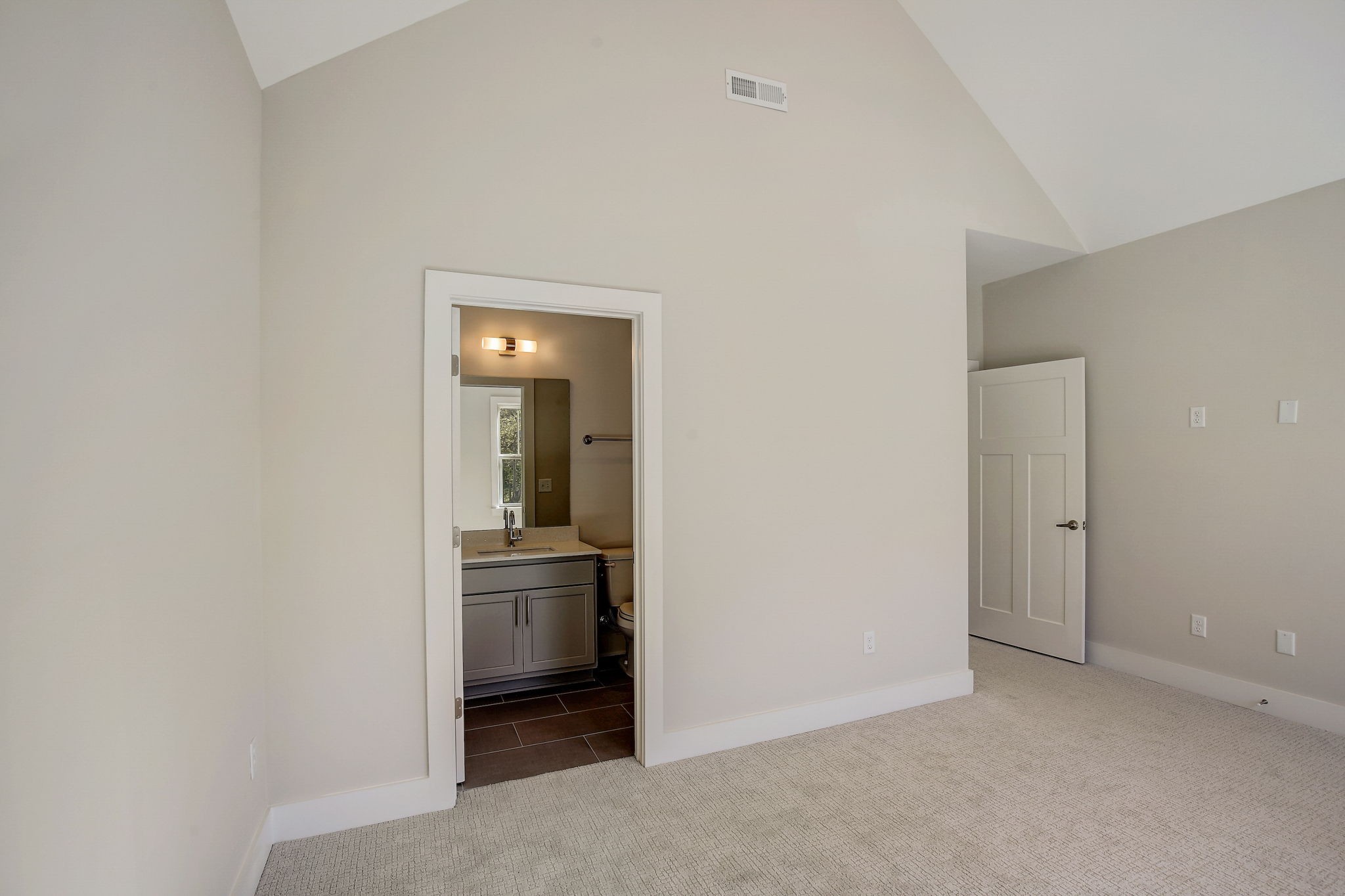 6719 Charlotte Pike Unit: 8