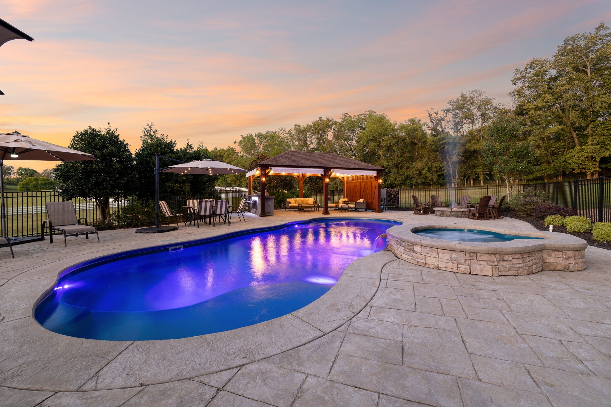 7243 Magnolia Valley Dr
