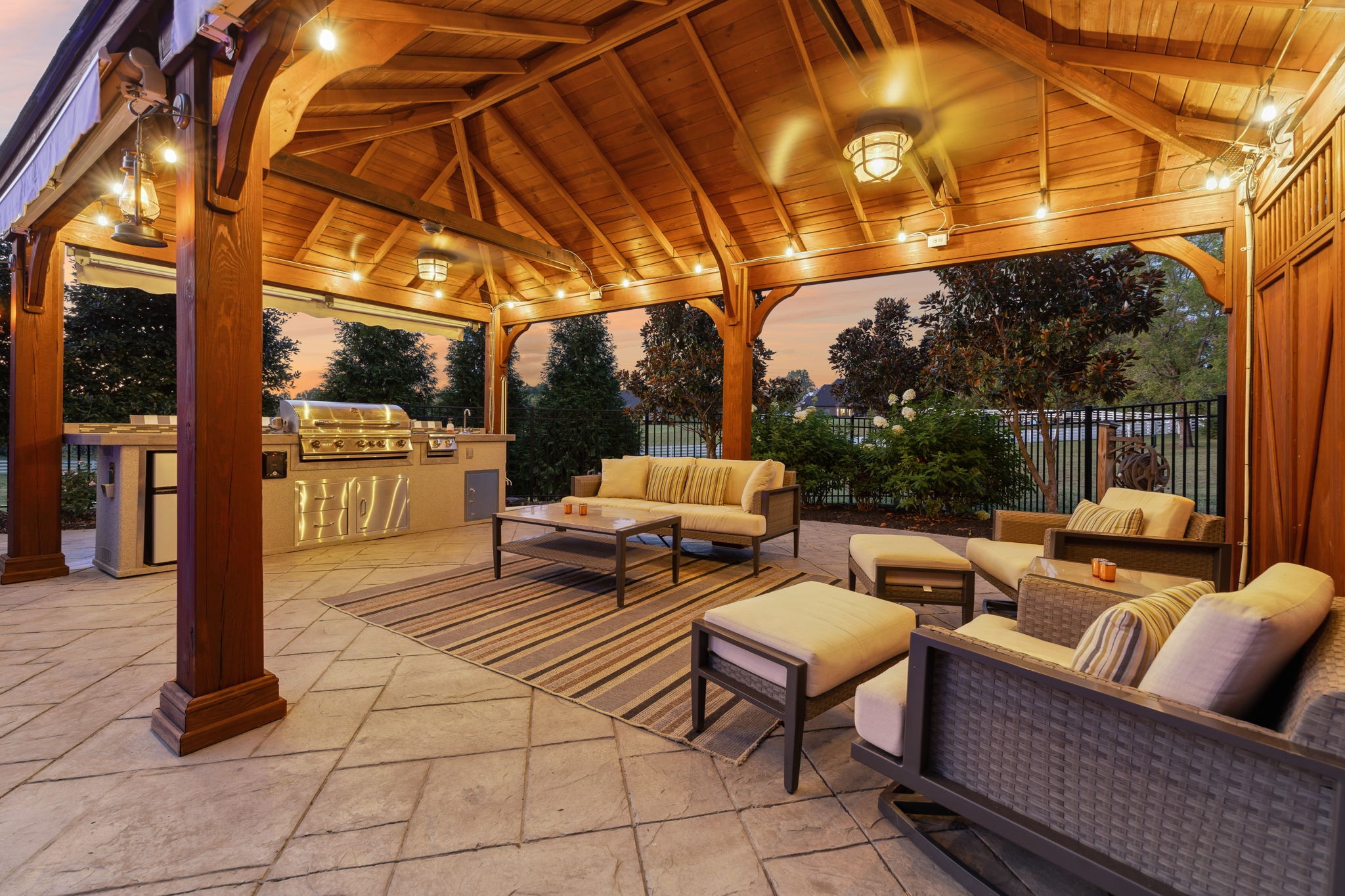 7243 Magnolia Valley Dr