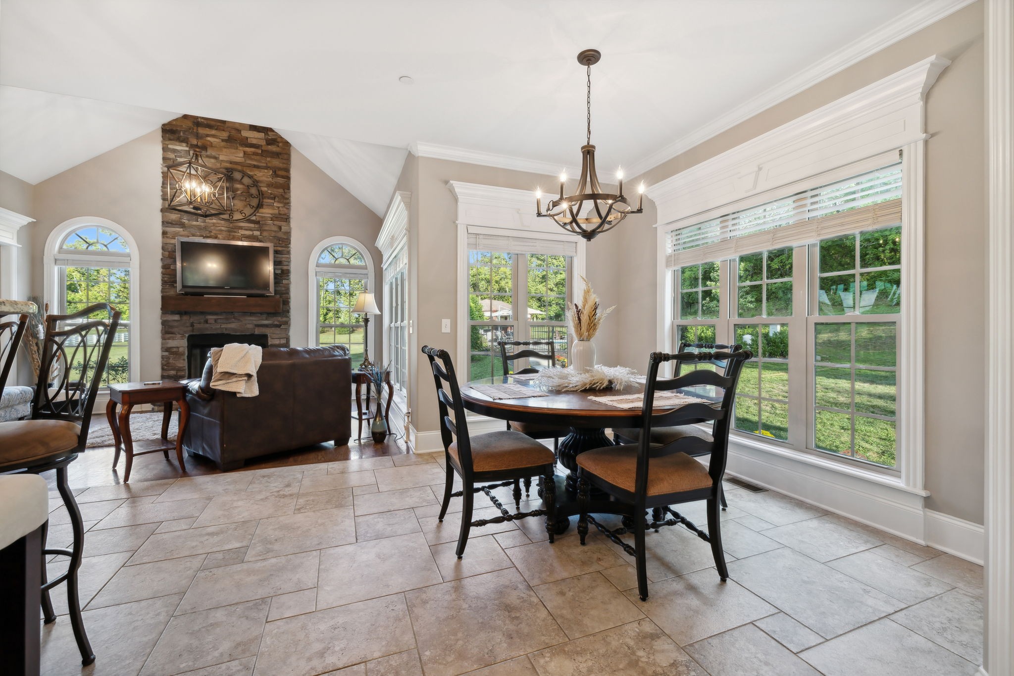 7243 Magnolia Valley Dr