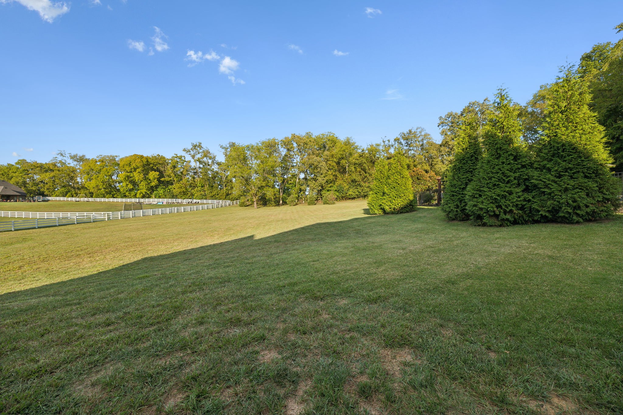 7243 Magnolia Valley Dr